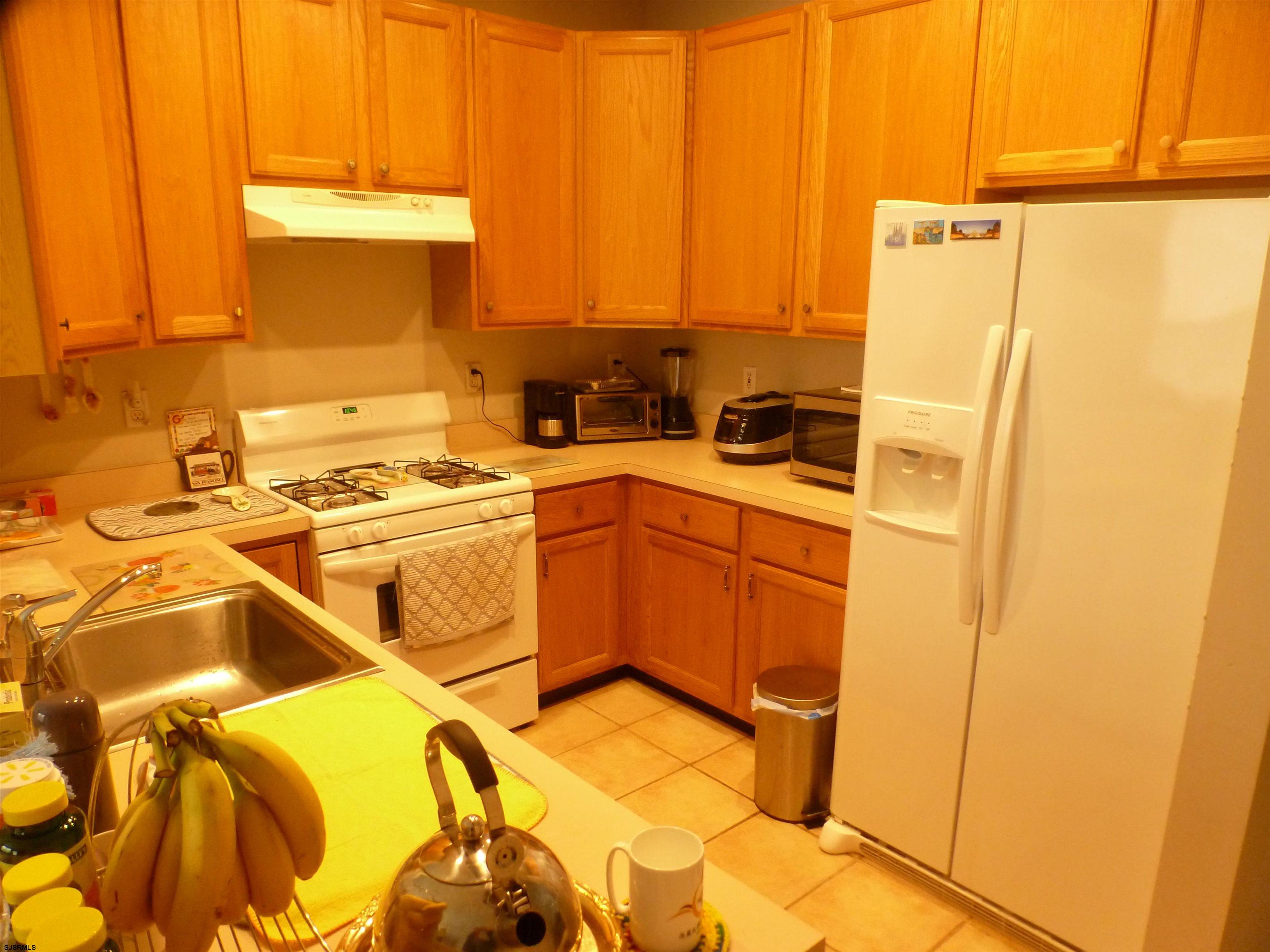 Galloway Township, New Jersey 08205, United States, 2 Bedrooms Bedrooms, ,2 BathroomsBathrooms,Residential,Active,89376