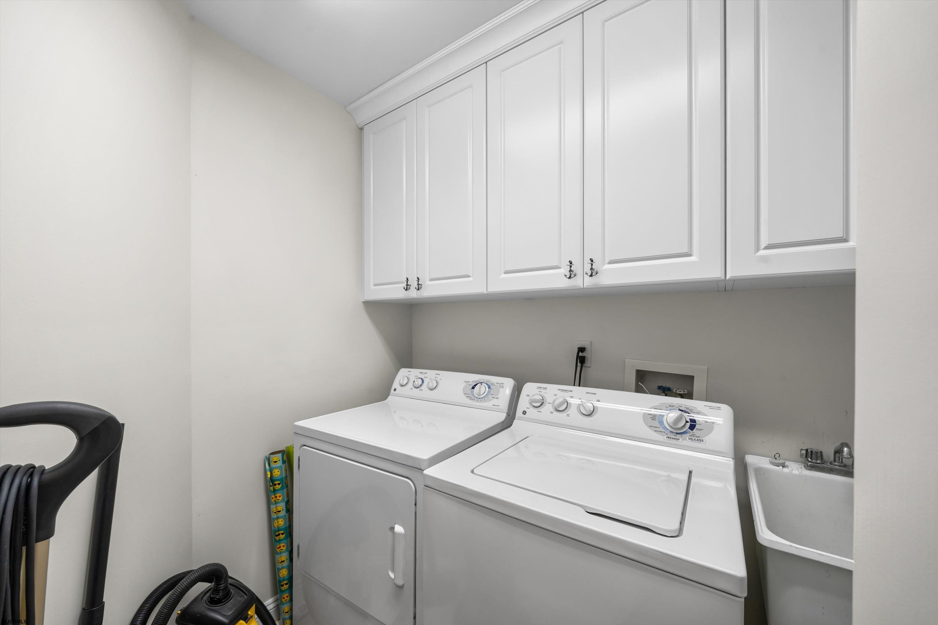 Ocean City, New Jersey 08226, United States, 4 Bedrooms Bedrooms, ,5 BathroomsBathrooms,Residential,Active,148752