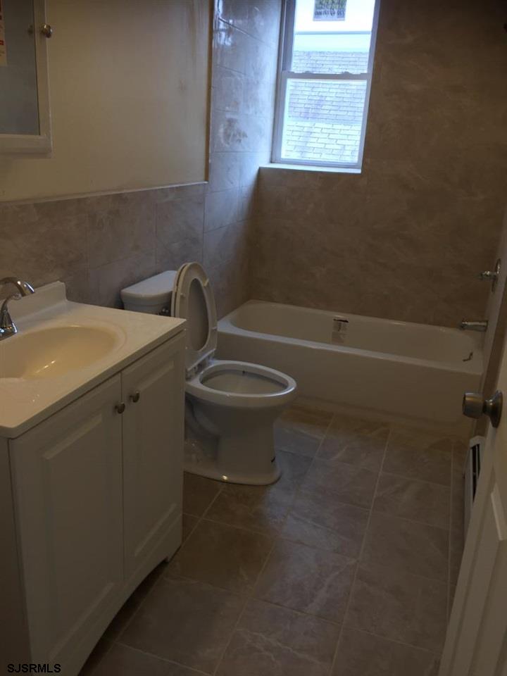 Atlantic City, New Jersey 08401, United States, 1 Bedroom Bedrooms, ,1 BathroomBathrooms,Residential,Active,187292