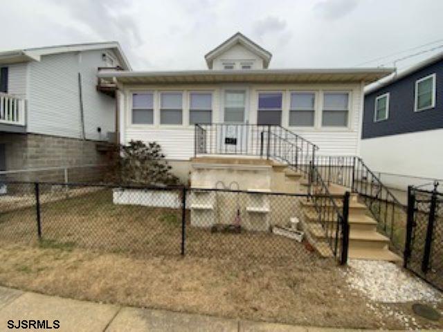 West Wildwood, New Jersey 08260, United States, 3 Bedrooms Bedrooms, ,2 BathroomsBathrooms,Residential,Active,95138