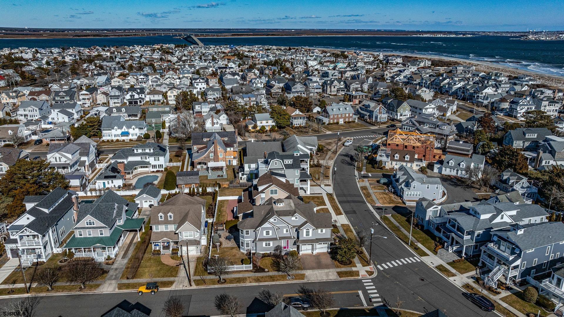 Ocean City, New Jersey 08226, United States, 5 Bedrooms Bedrooms, ,6 BathroomsBathrooms,Residential,Pending,10525