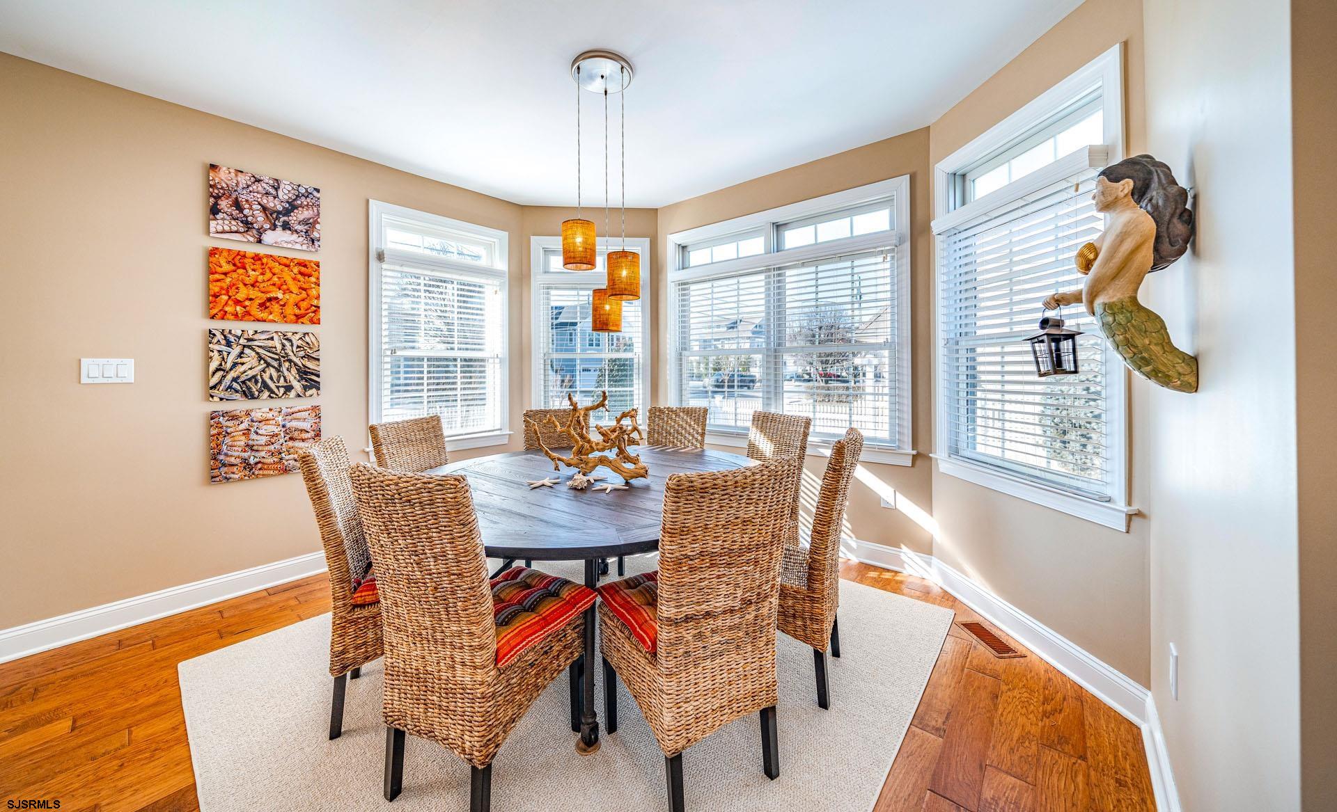 Ocean City, New Jersey 08226, United States, 5 Bedrooms Bedrooms, ,6 BathroomsBathrooms,Residential,Pending,10525