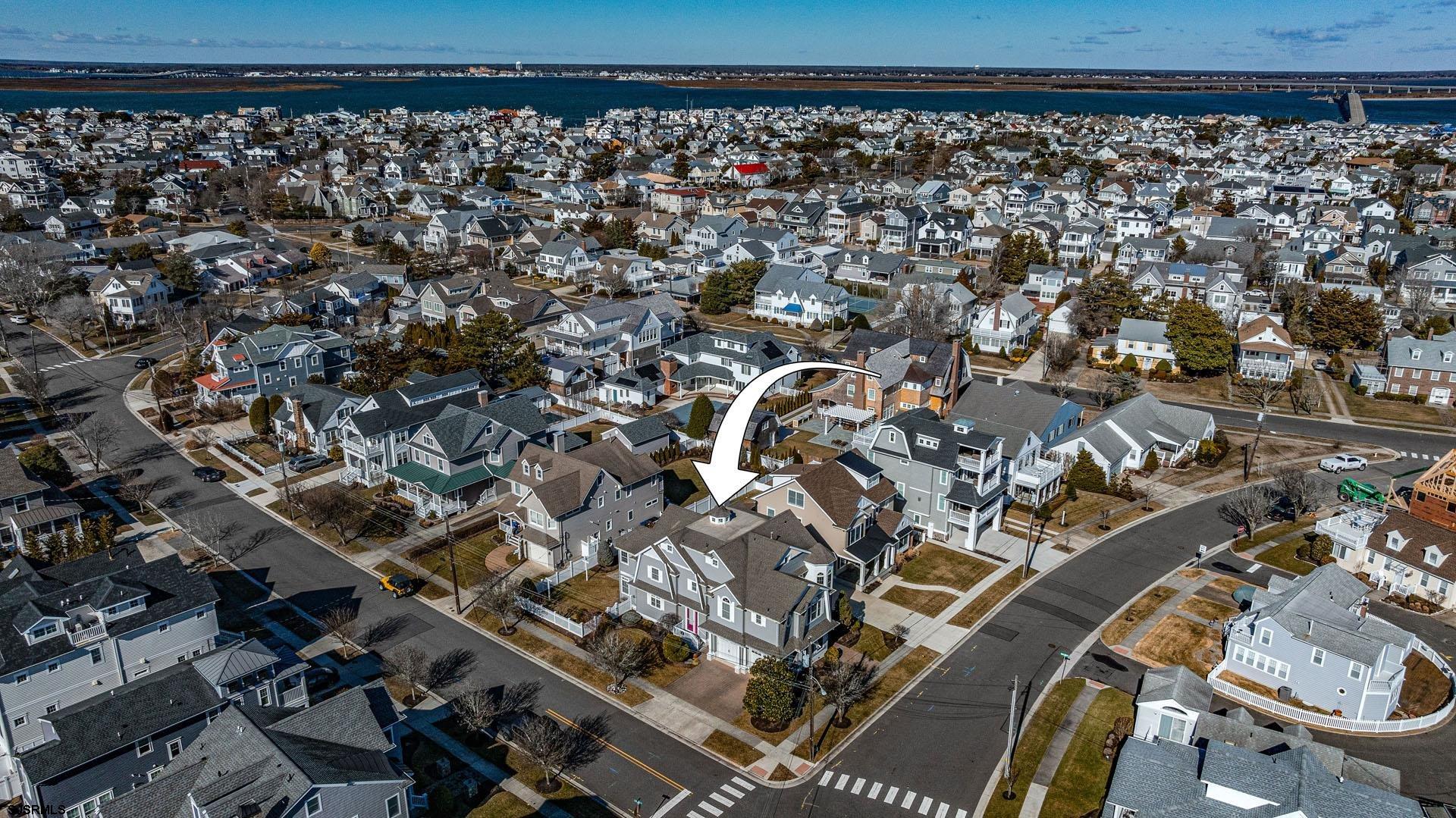 Ocean City, New Jersey 08226, United States, 5 Bedrooms Bedrooms, ,6 BathroomsBathrooms,Residential,Pending,10525