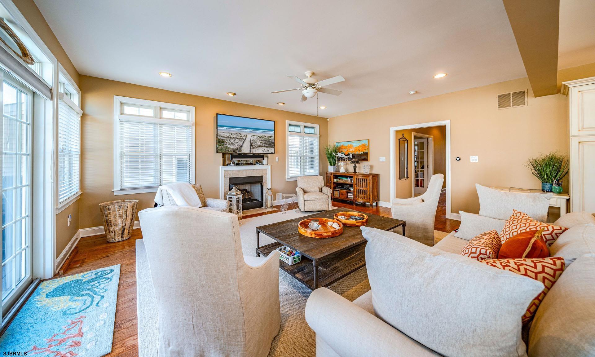 Ocean City, New Jersey 08226, United States, 5 Bedrooms Bedrooms, ,6 BathroomsBathrooms,Residential,Pending,10525