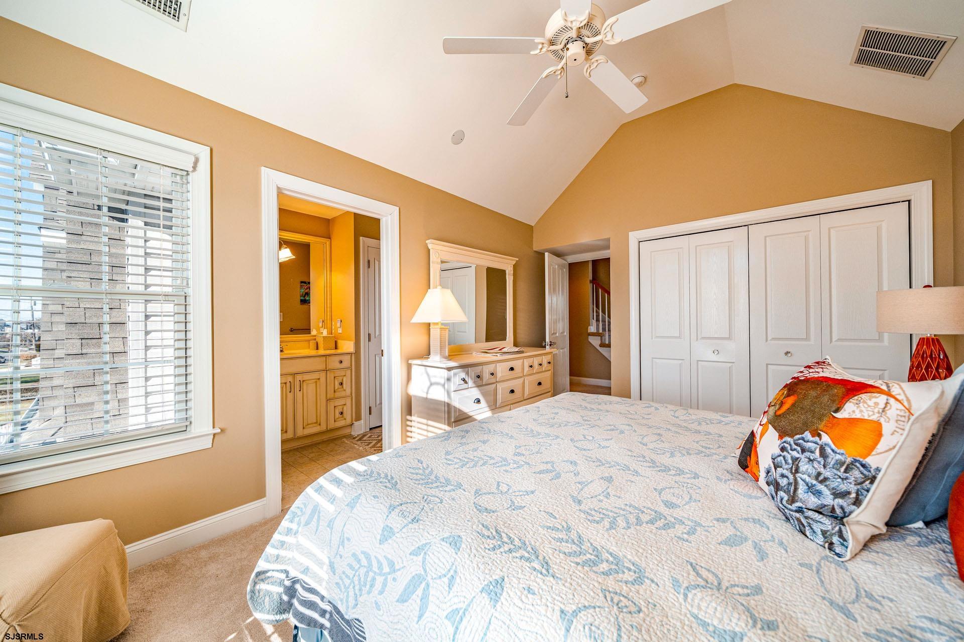 Ocean City, New Jersey 08226, United States, 5 Bedrooms Bedrooms, ,6 BathroomsBathrooms,Residential,Pending,10525