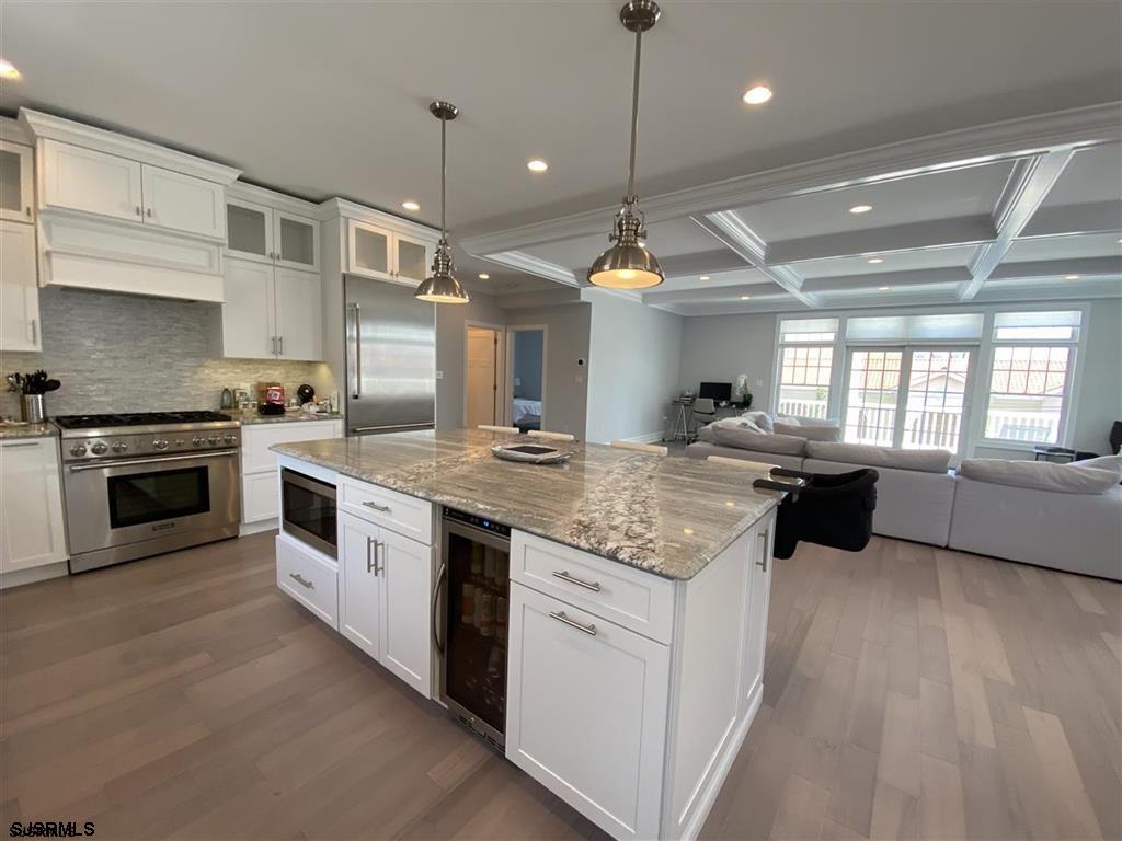 Ventnor, New Jersey 08406, United States, 4 Bedrooms Bedrooms, ,4 BathroomsBathrooms,Residential,Active,81904