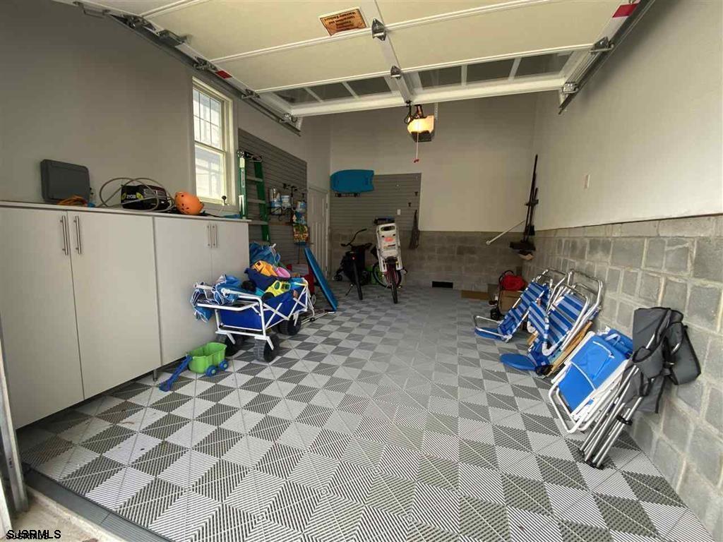 Ventnor, New Jersey 08406, United States, 4 Bedrooms Bedrooms, ,4 BathroomsBathrooms,Residential,Active,81904