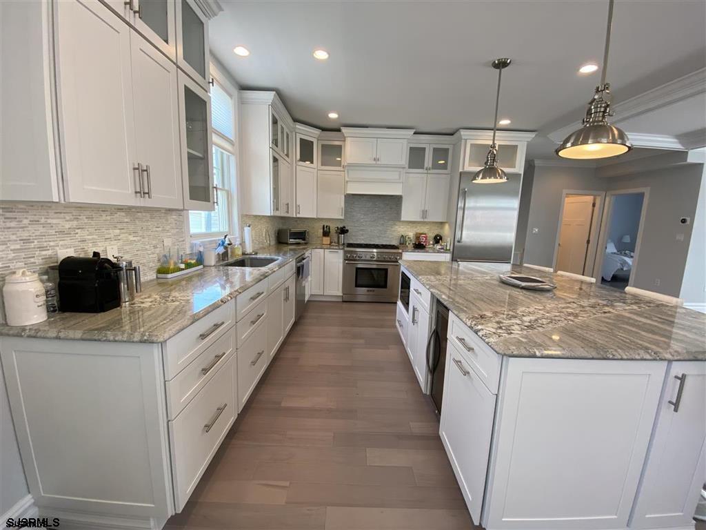 Ventnor, New Jersey 08406, United States, 4 Bedrooms Bedrooms, ,4 BathroomsBathrooms,Residential,Active,81904