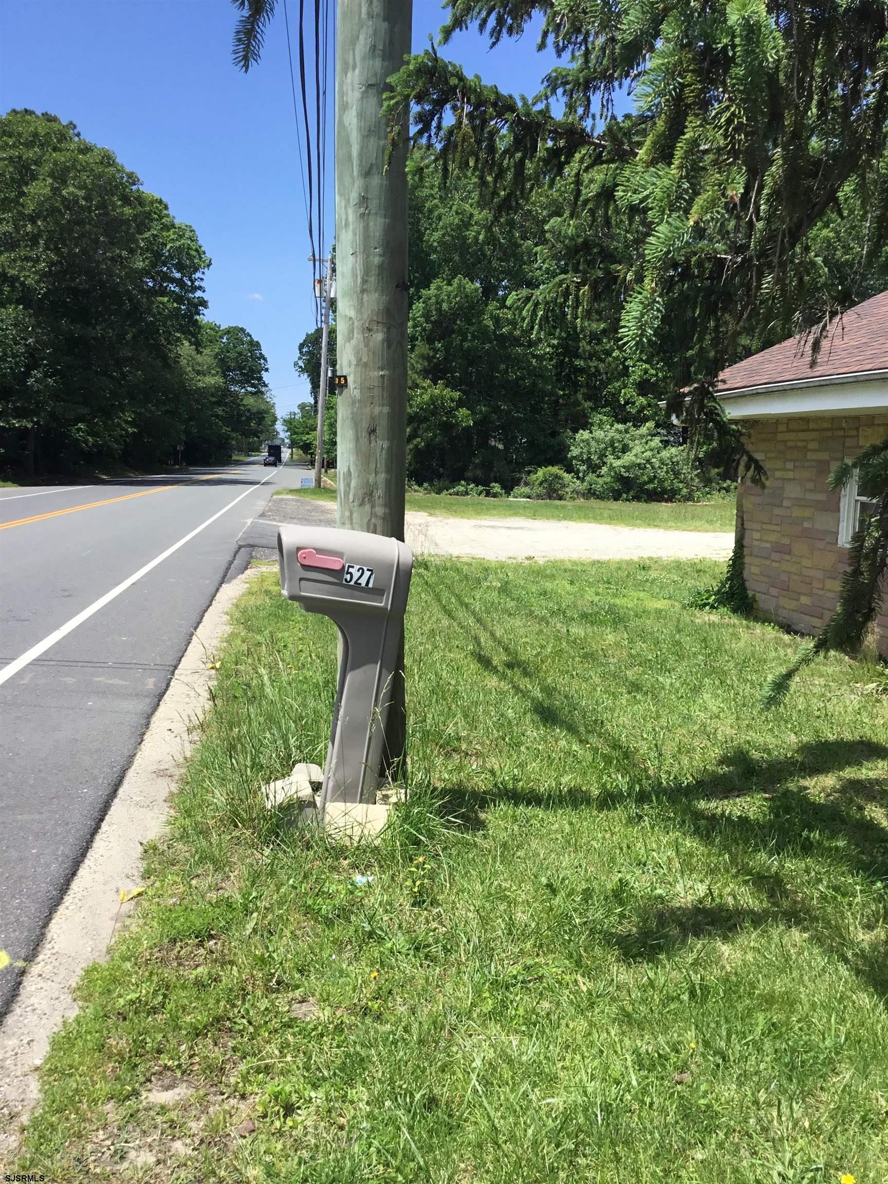 527 E Jimmie Leeds Road