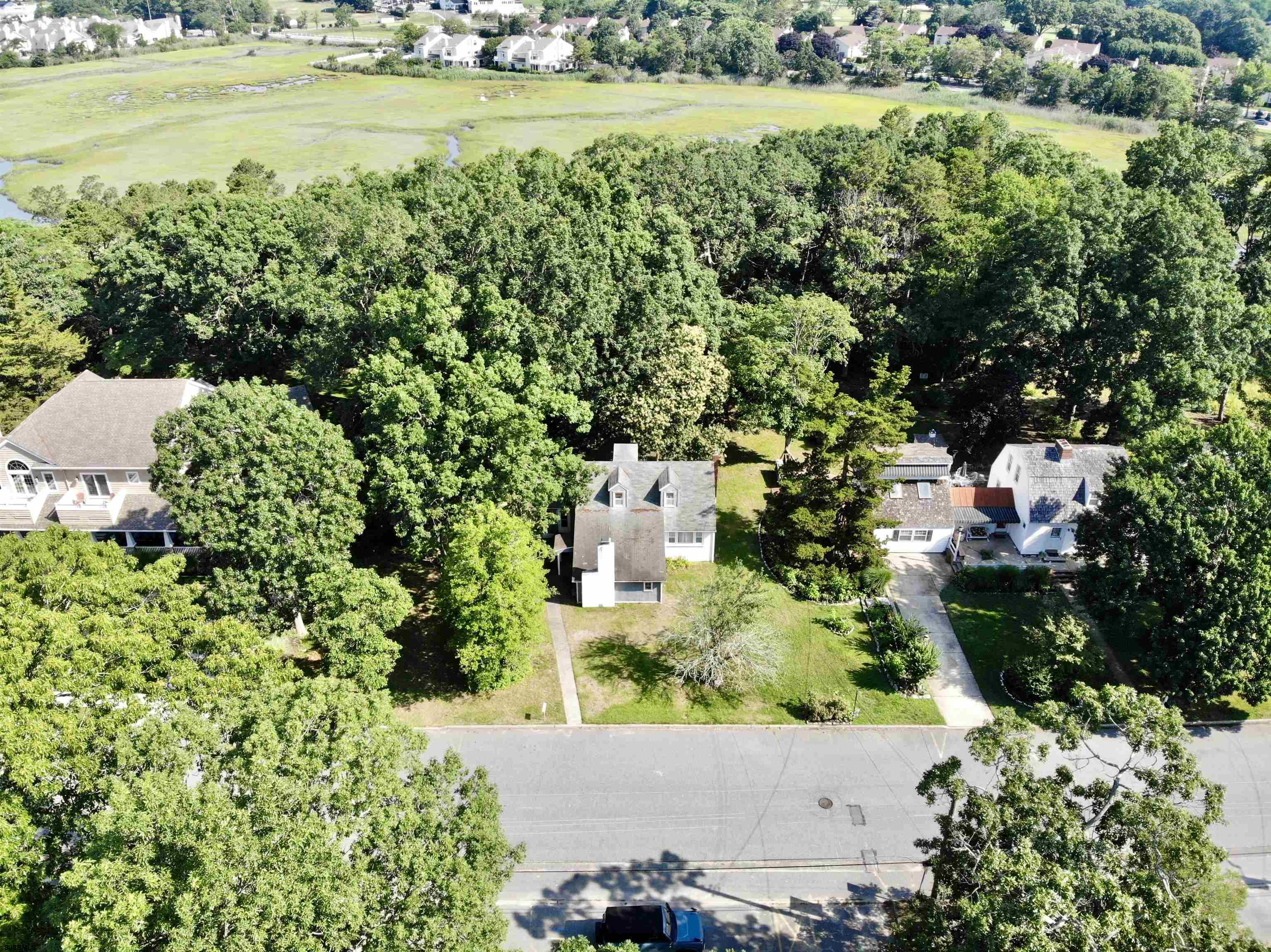 Somers Point, New Jersey 08244, United States, 4 Bedrooms Bedrooms, ,2 BathroomsBathrooms,Residential,Pending,171747