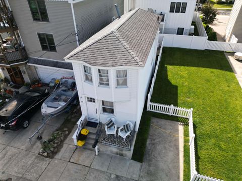 Photo of 22 N Coolidge Ave, Margate, NJ 08402 (MLS # 603601)