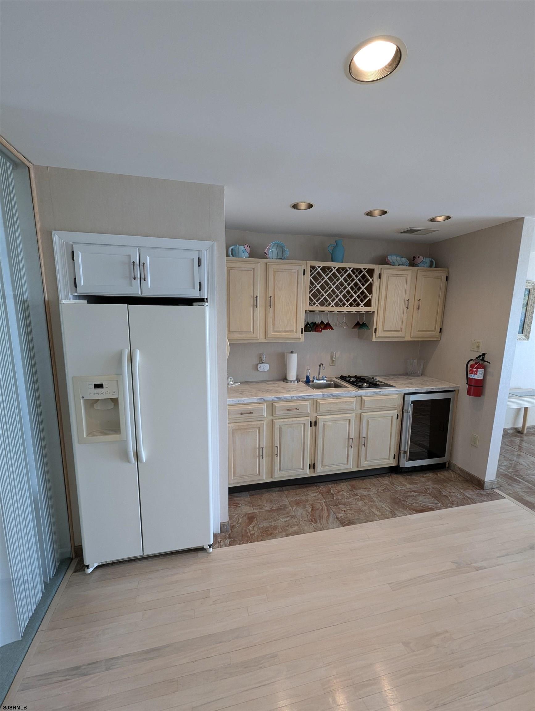 Longport, New Jersey 08403, United States, 3 Bedrooms Bedrooms, ,3 BathroomsBathrooms,Residential,Active,148175