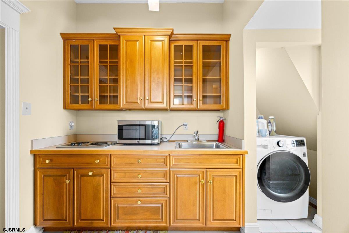 Atlantic City, New Jersey 08401, United States, 4 Bedrooms Bedrooms, ,5 BathroomsBathrooms,Residential,Active,140969