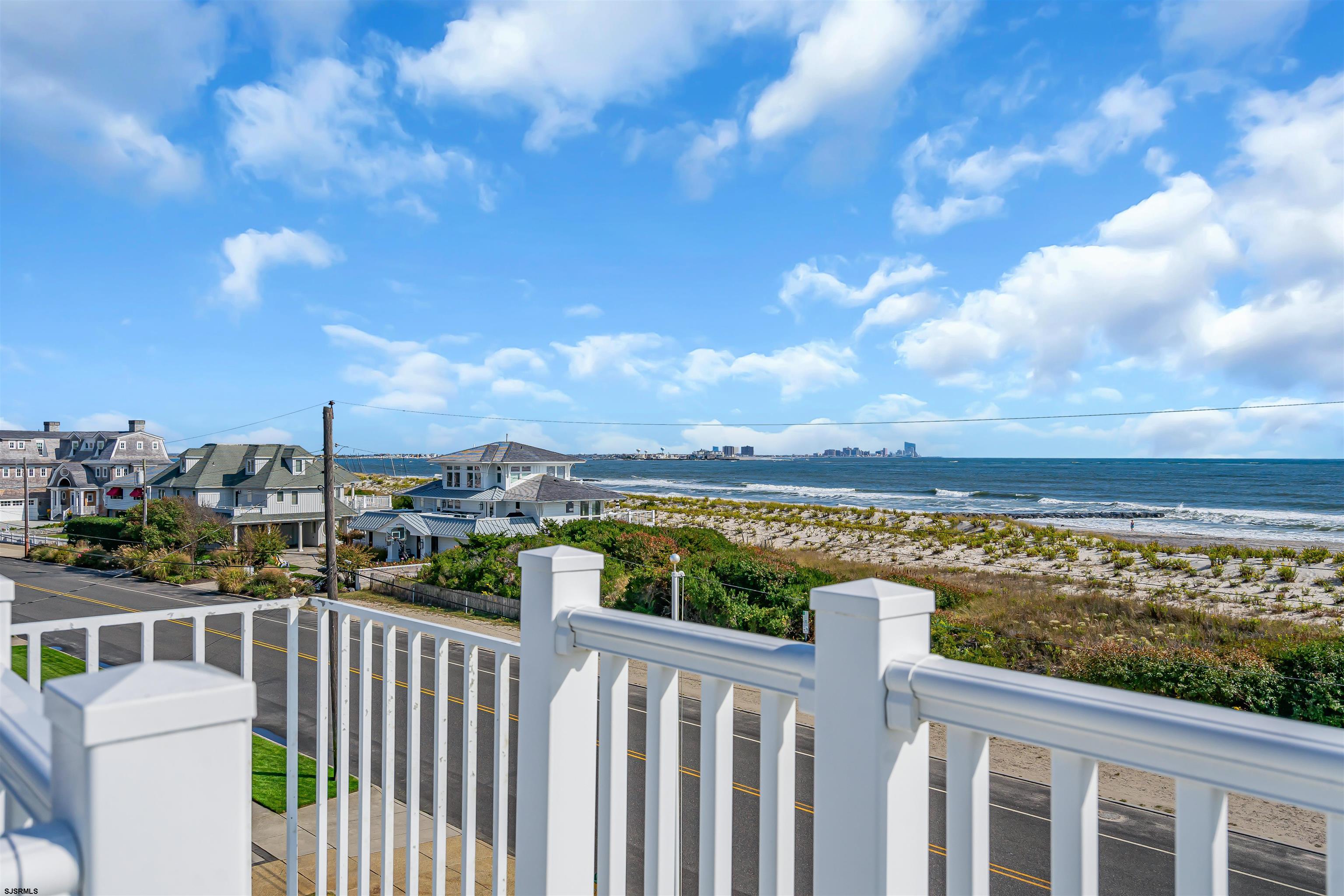 Ocean City, New Jersey 08226, United States, 4 Bedrooms Bedrooms, ,4 BathroomsBathrooms,Residential,Pending,143049