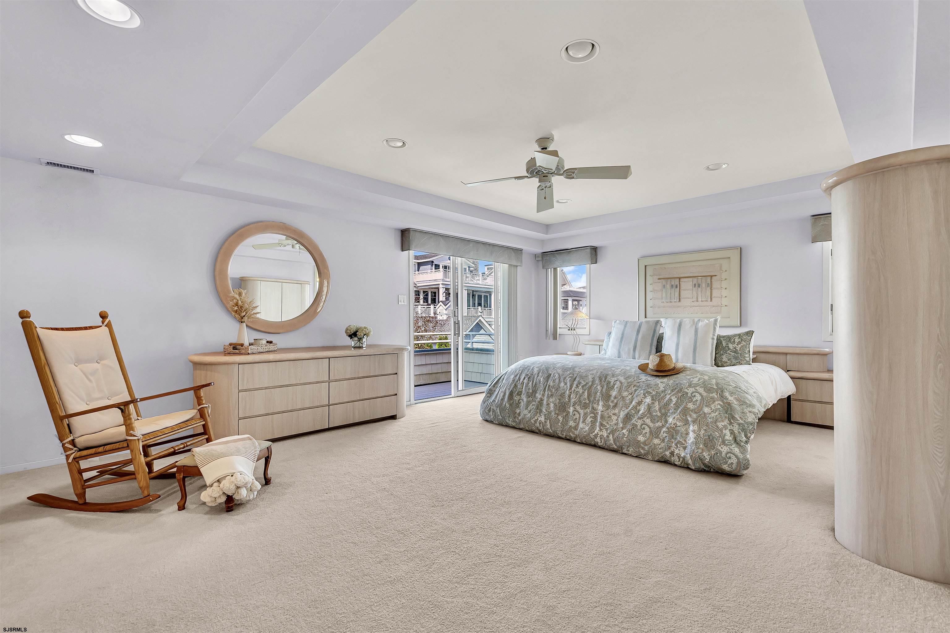 Ocean City, New Jersey 08226, United States, 4 Bedrooms Bedrooms, ,4 BathroomsBathrooms,Residential,Pending,143049