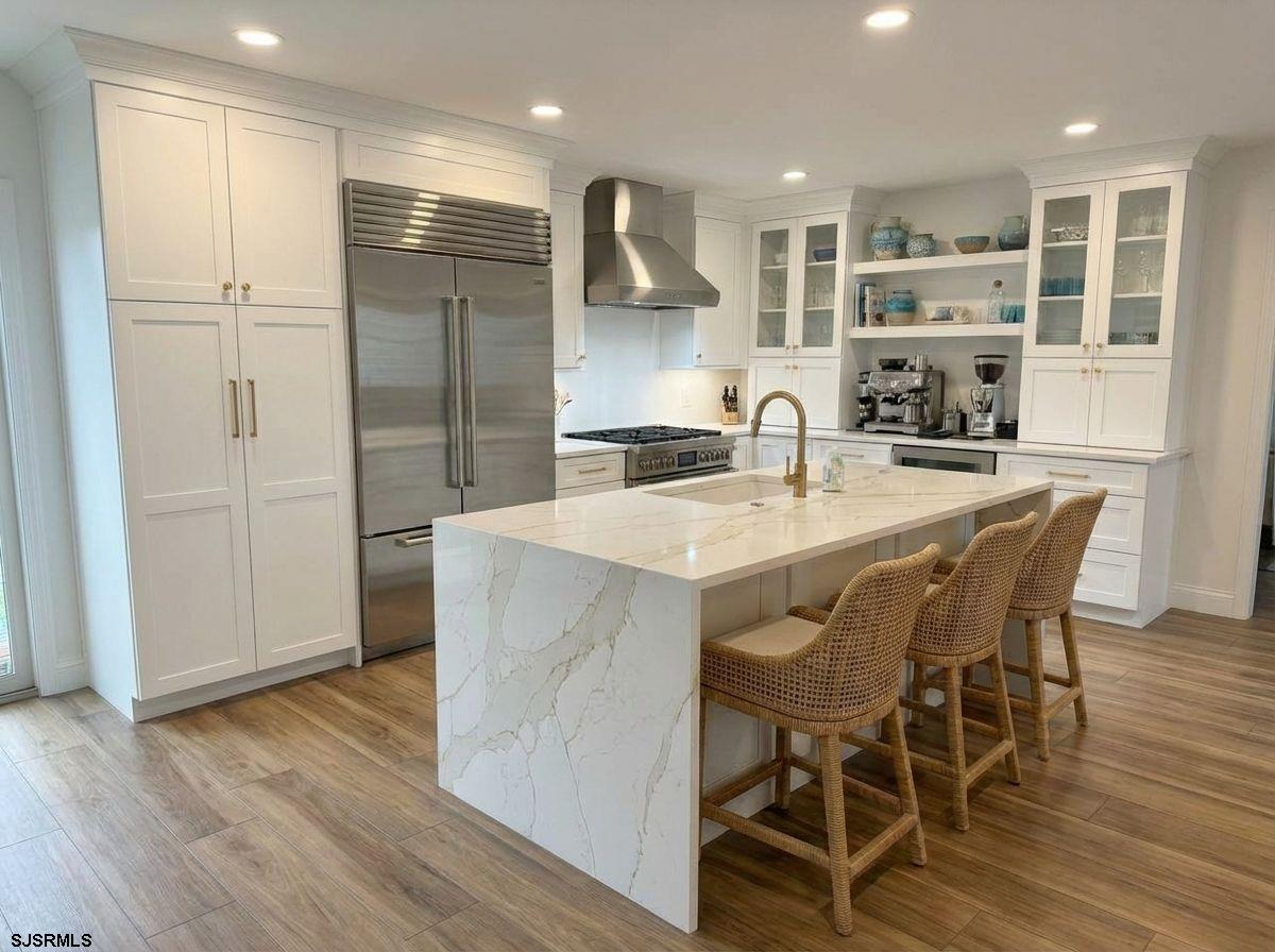 123 N Clermont Ave Ave