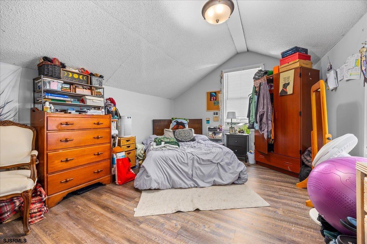 Absecon, New Jersey 08201, United States, 5 Bedrooms Bedrooms, ,3 BathroomsBathrooms,Residential,Active,201062