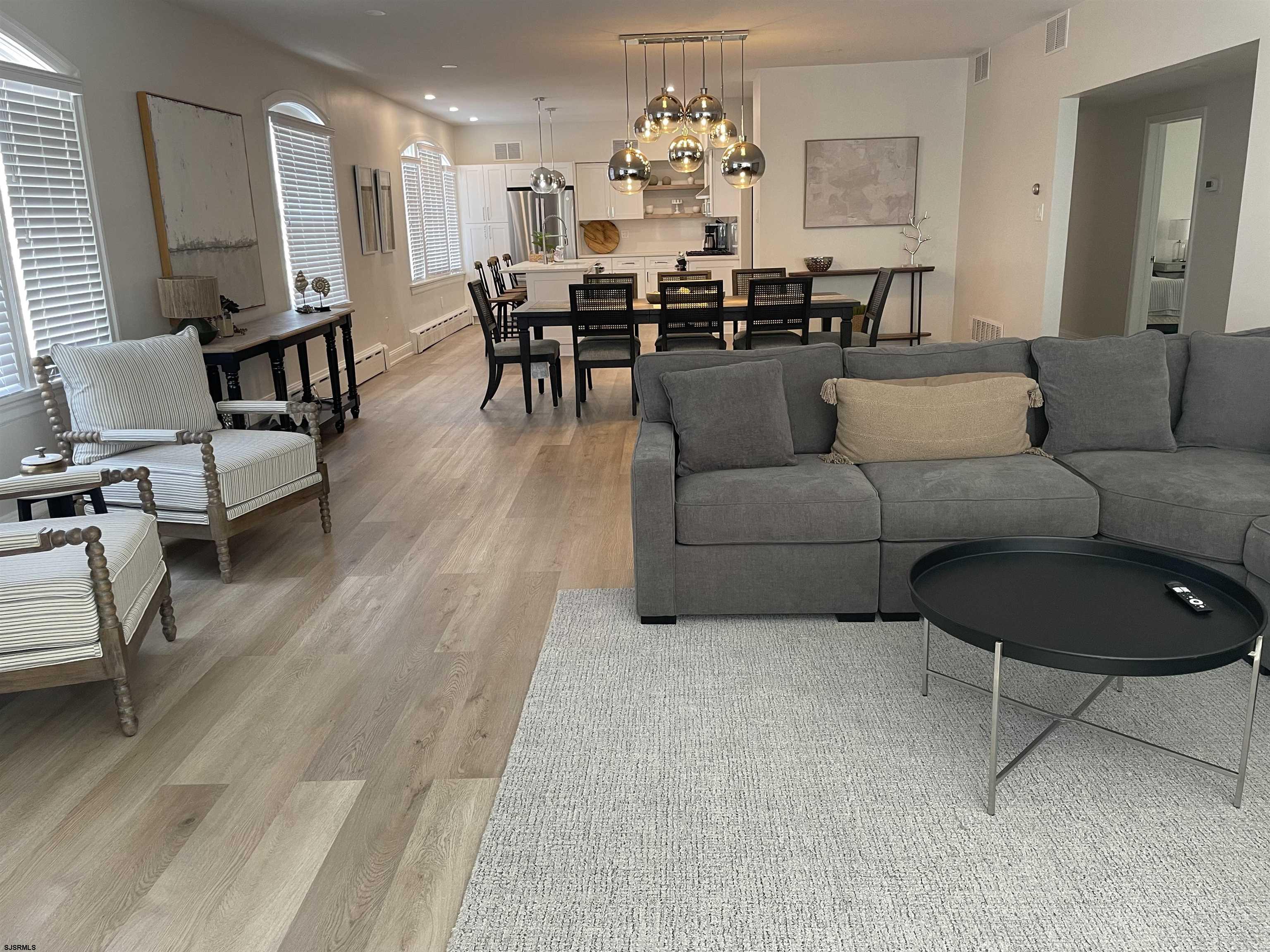 Ventnor, New Jersey 08406, United States, 3 Bedrooms Bedrooms, ,4 BathroomsBathrooms,Residential,Active,304