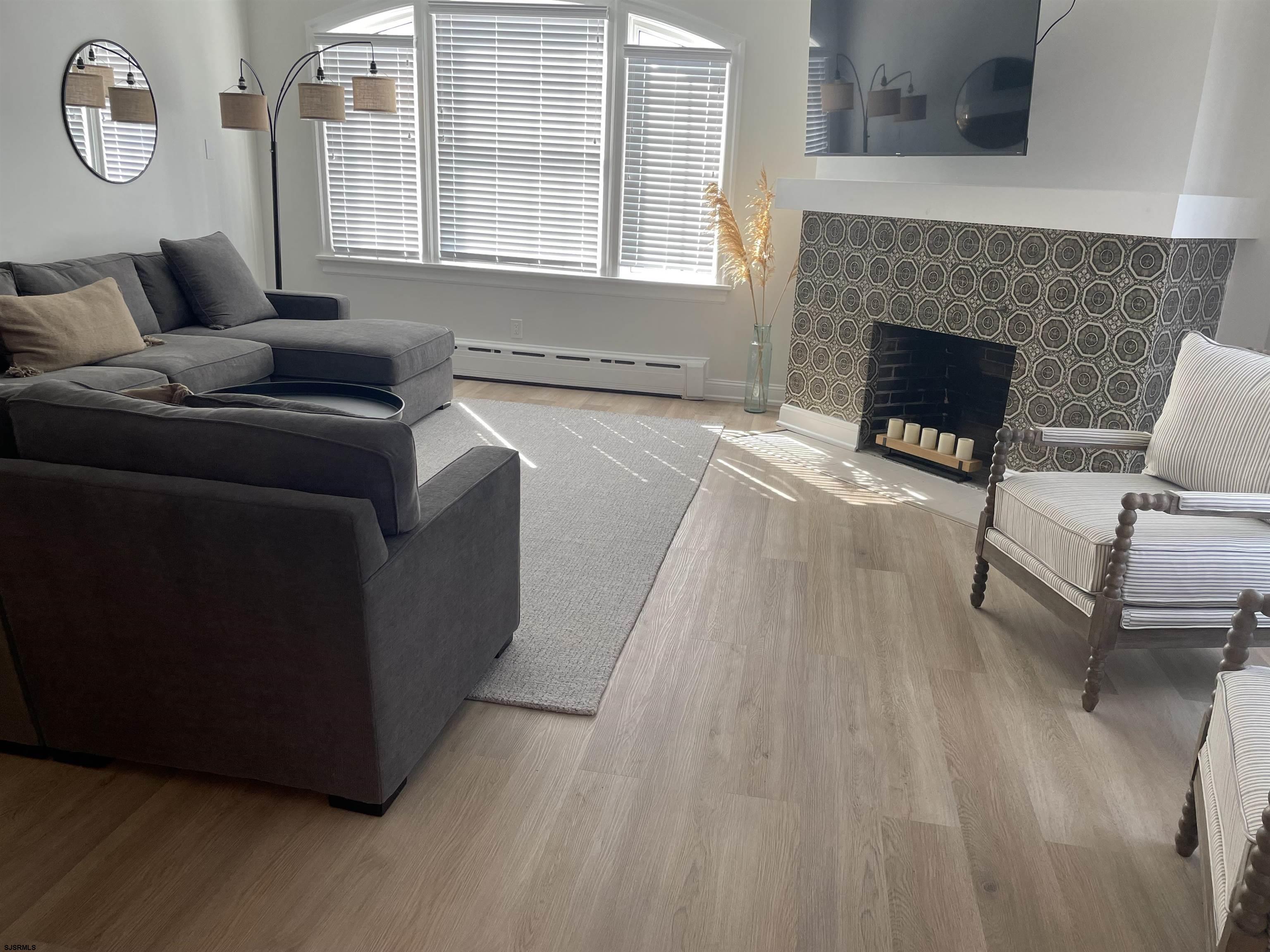 Ventnor, New Jersey 08406, United States, 3 Bedrooms Bedrooms, ,4 BathroomsBathrooms,Residential,Active,304