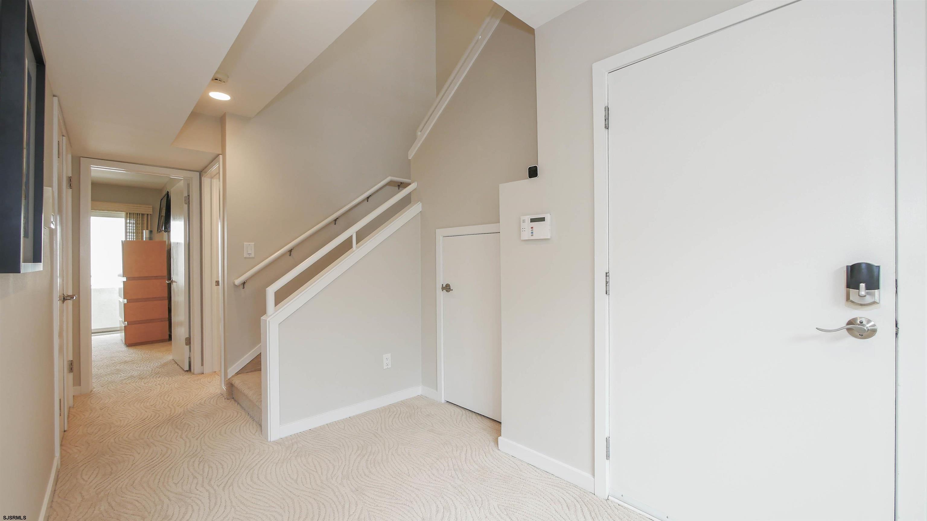 Margate, New Jersey 08402, United States, 2 Bedrooms Bedrooms, ,2 BathroomsBathrooms,Residential,Active,65811