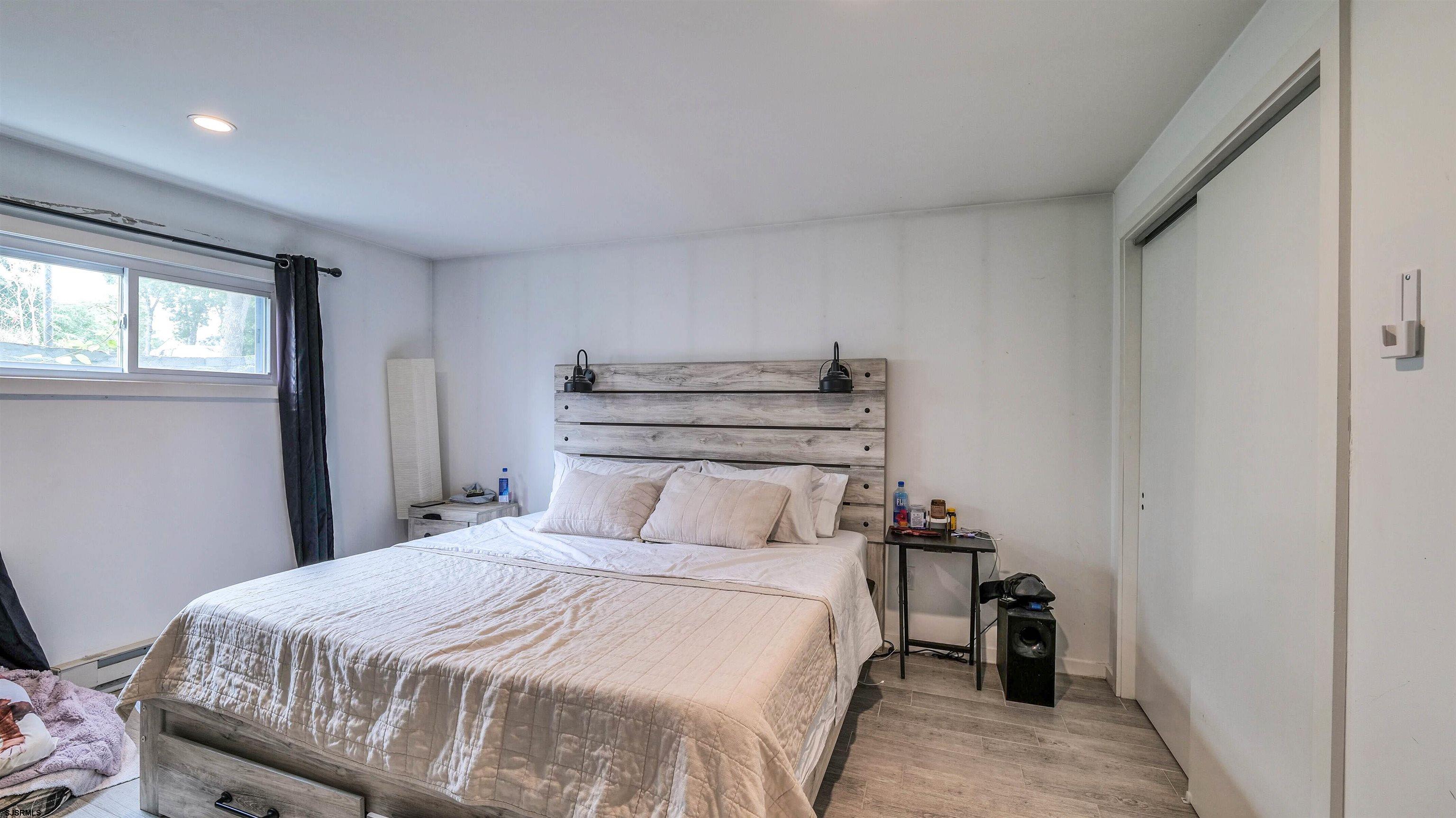 Somers Point, New Jersey 08244, United States, 8 Bedrooms Bedrooms, ,4 BathroomsBathrooms,Residential,Active,148361