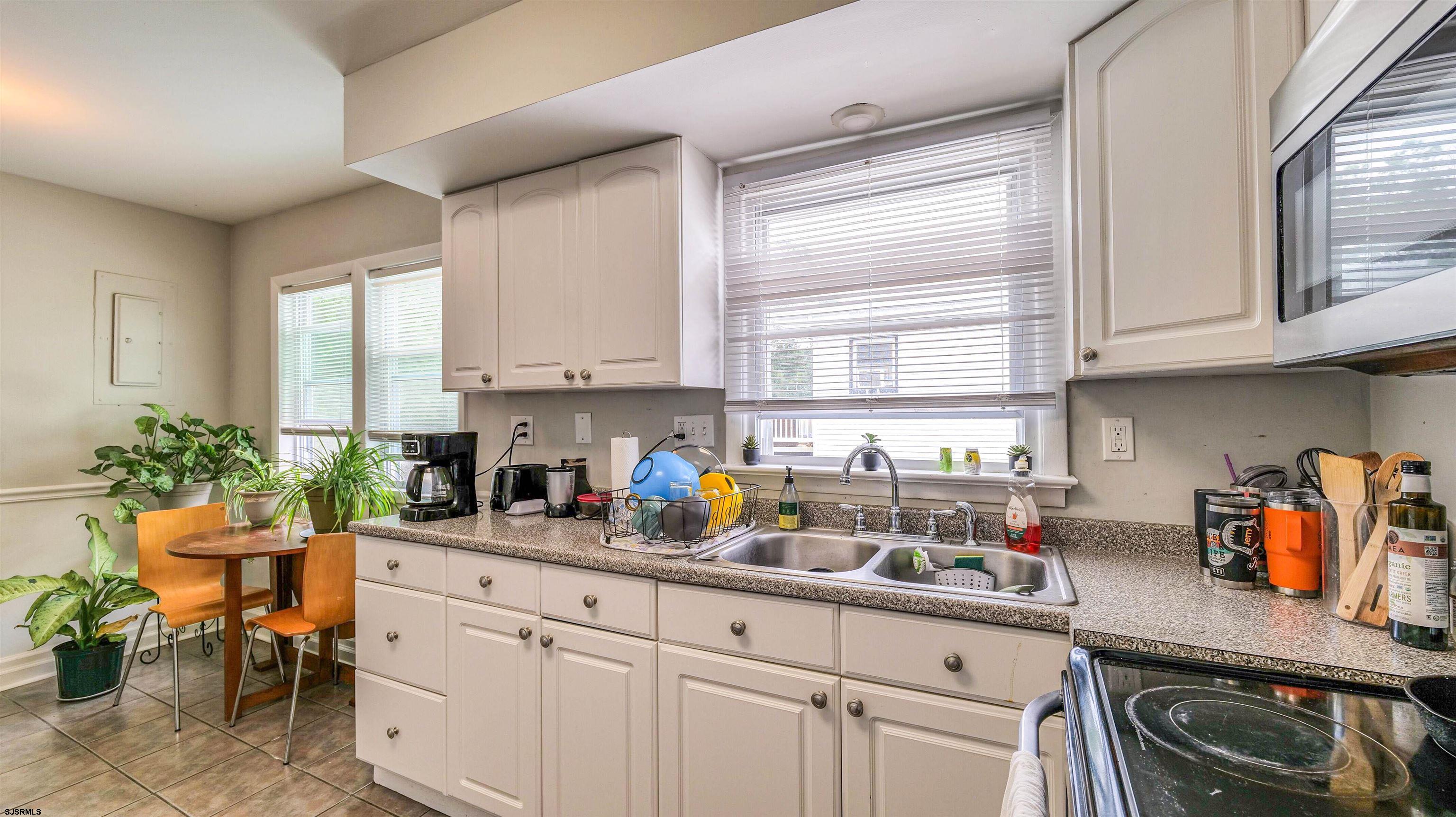 Somers Point, New Jersey 08244, United States, 8 Bedrooms Bedrooms, ,4 BathroomsBathrooms,Residential,Active,148361