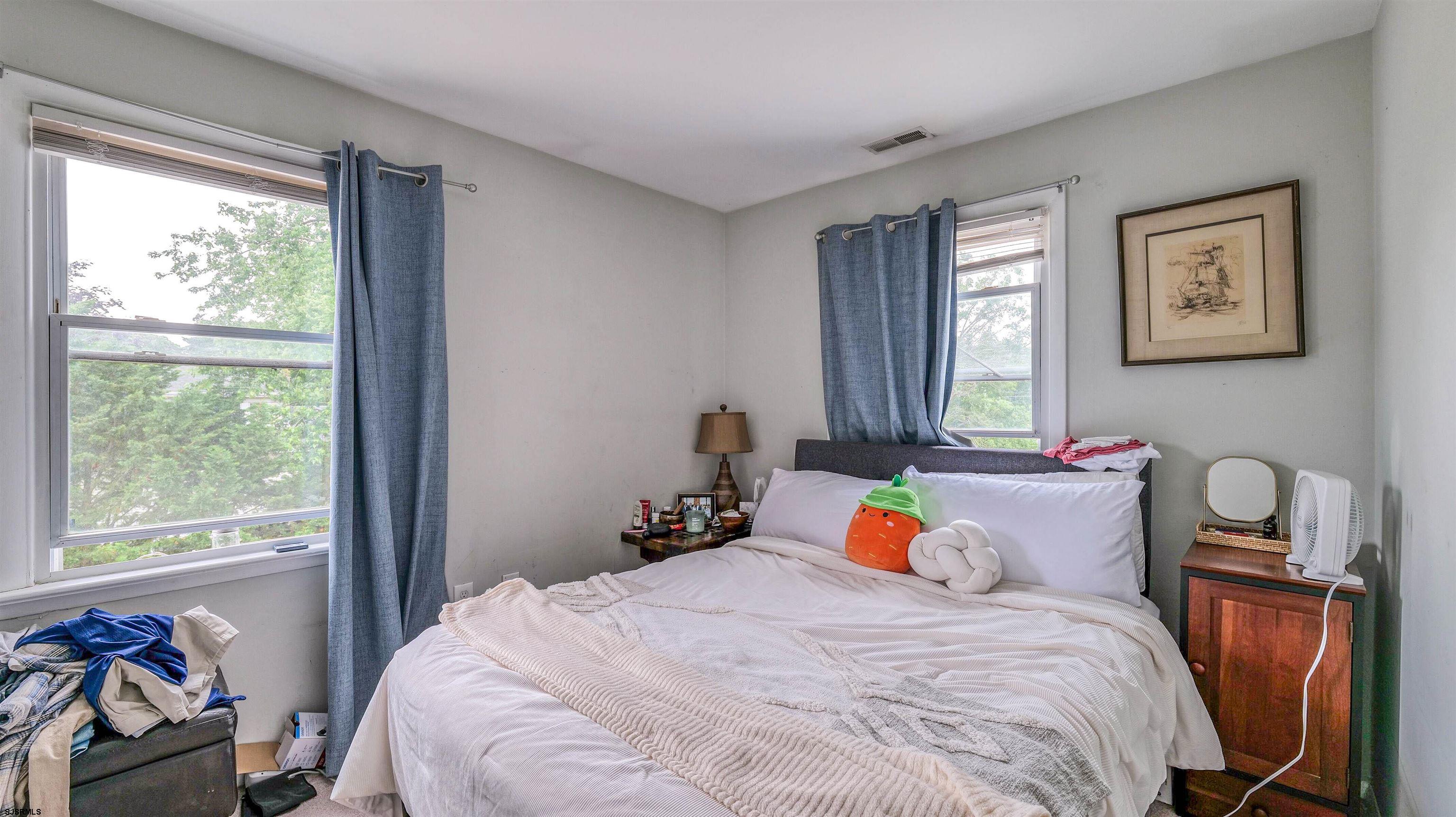 Somers Point, New Jersey 08244, United States, 8 Bedrooms Bedrooms, ,4 BathroomsBathrooms,Residential,Active,148361