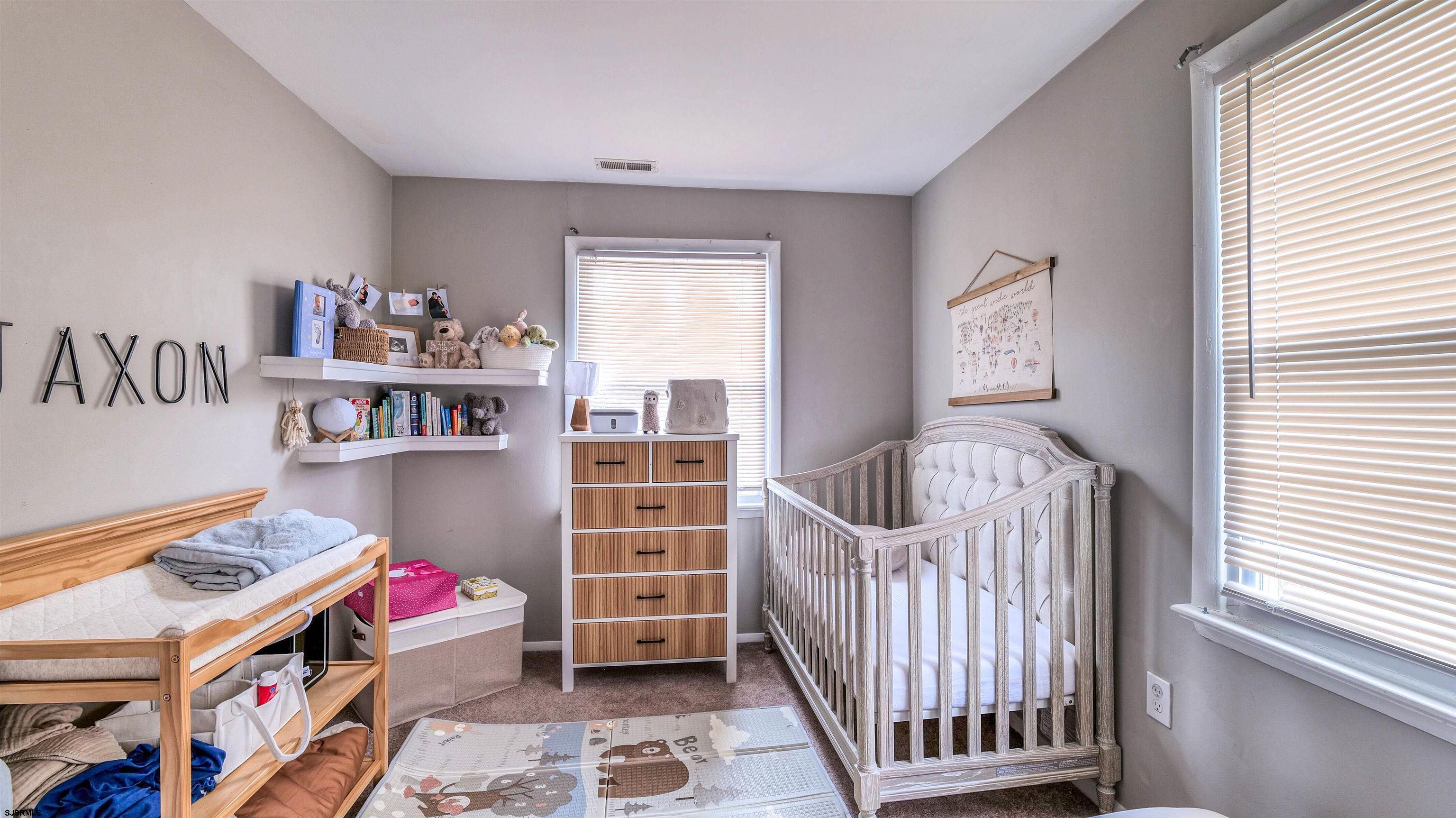 Somers Point, New Jersey 08244, United States, 8 Bedrooms Bedrooms, ,4 BathroomsBathrooms,Residential,Active,148361