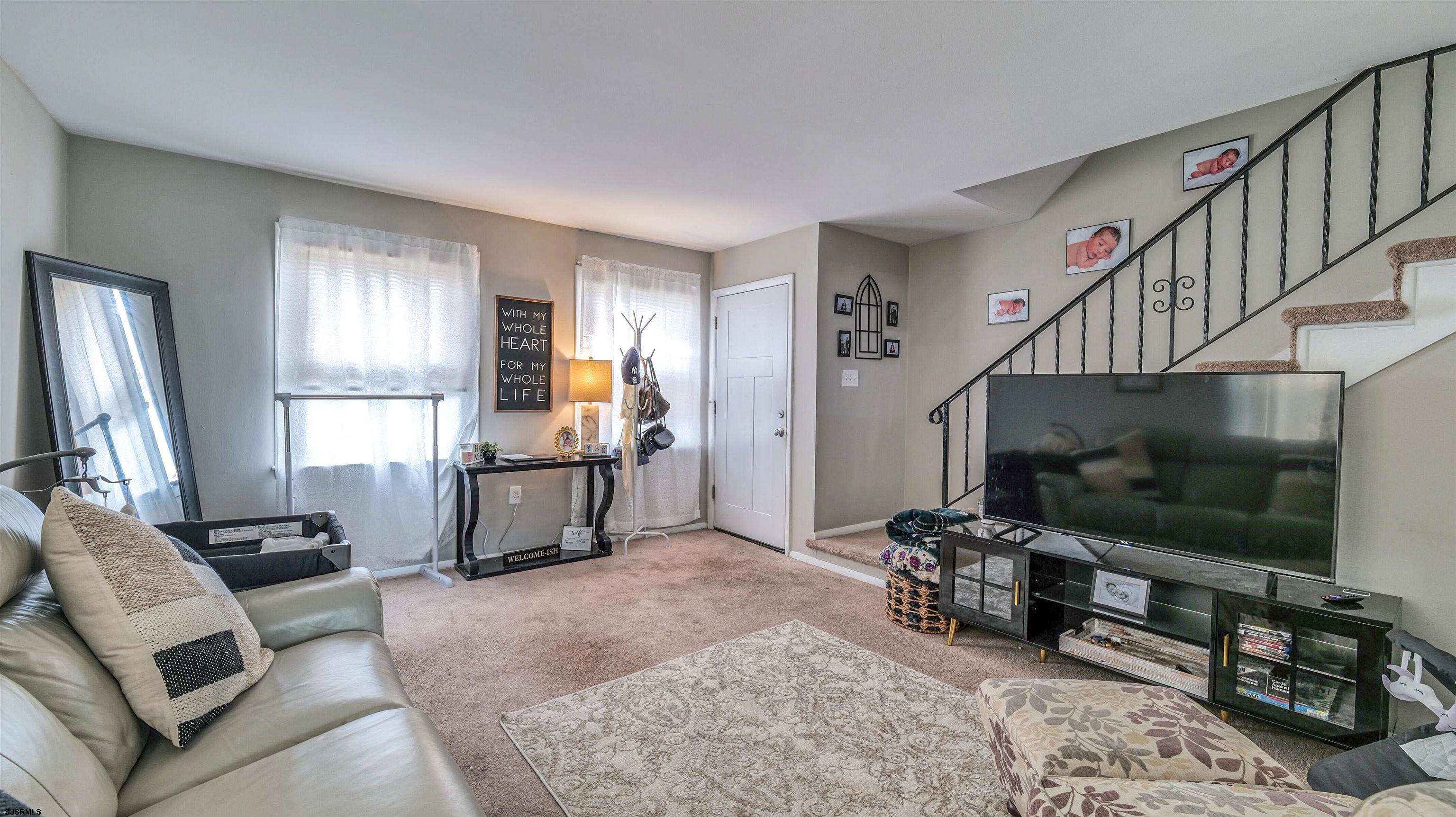 Somers Point, New Jersey 08244, United States, 8 Bedrooms Bedrooms, ,4 BathroomsBathrooms,Residential,Active,148361