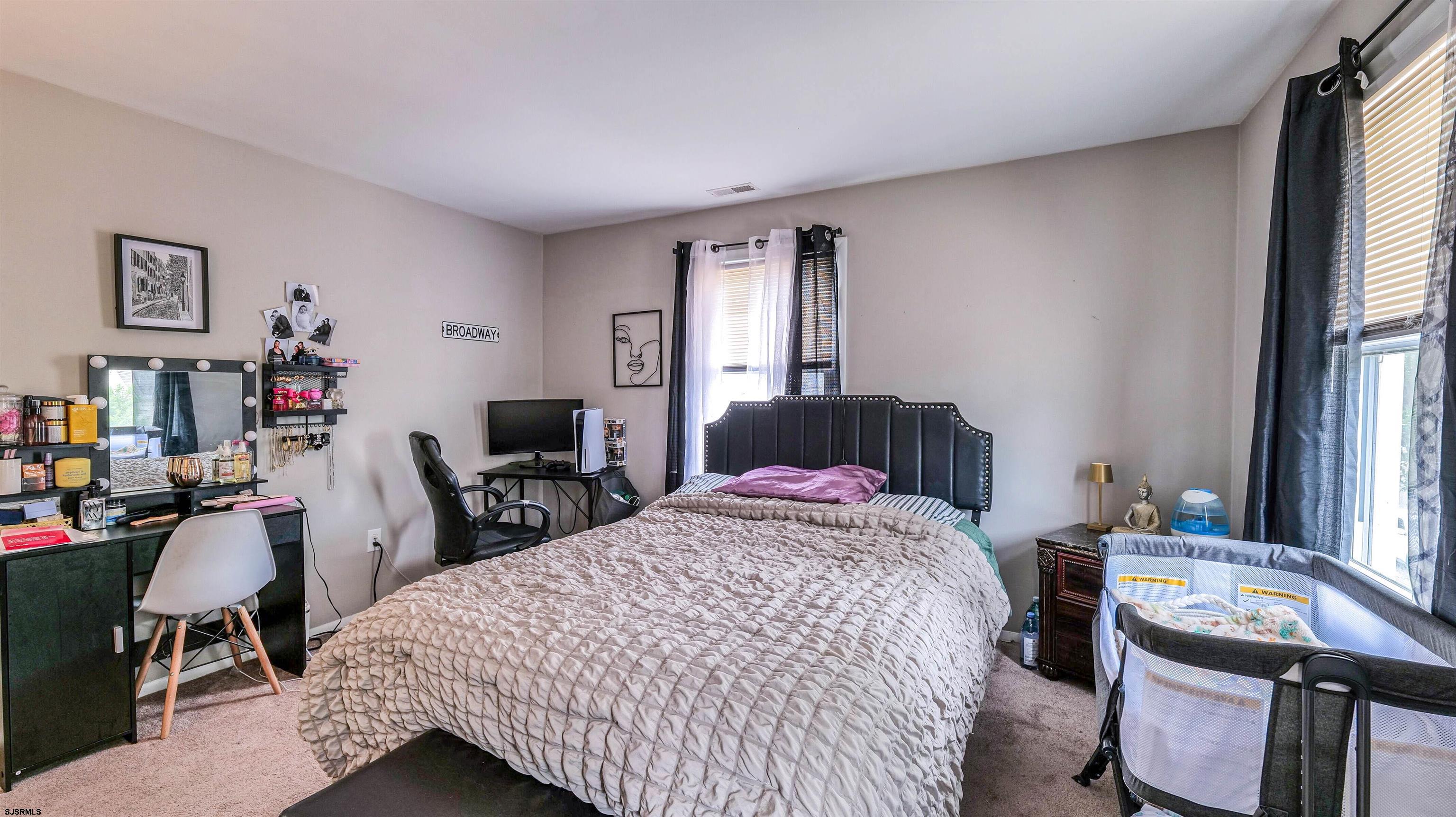 Somers Point, New Jersey 08244, United States, 8 Bedrooms Bedrooms, ,4 BathroomsBathrooms,Residential,Active,148361