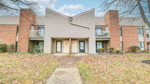 Photo of 604 Meadowbrook Dr #604, Mays Landing, NJ 08330 (MLS # 602946)