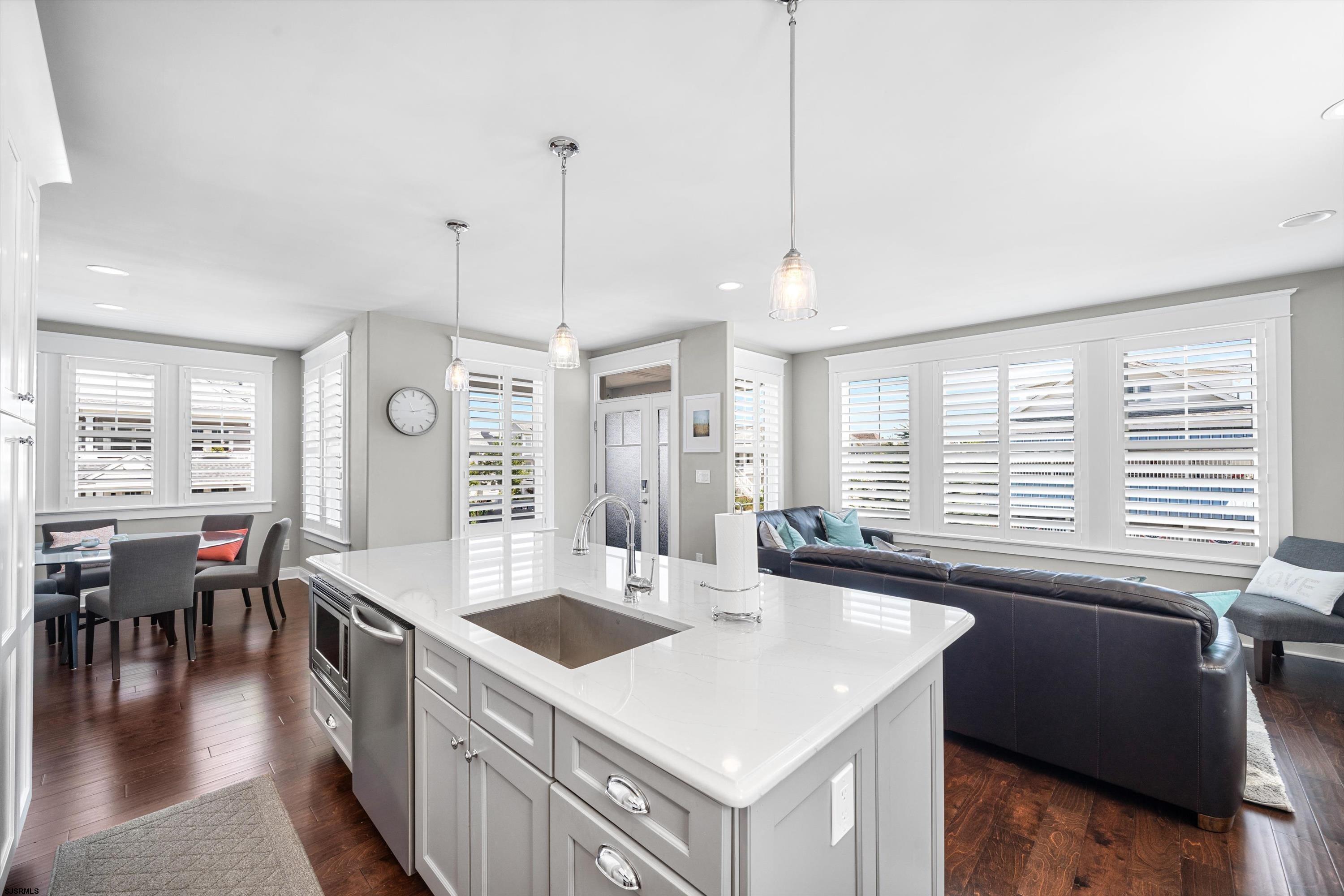 Ocean City, New Jersey 08226, United States, 4 Bedrooms Bedrooms, ,2 BathroomsBathrooms,Residential,Active,212867