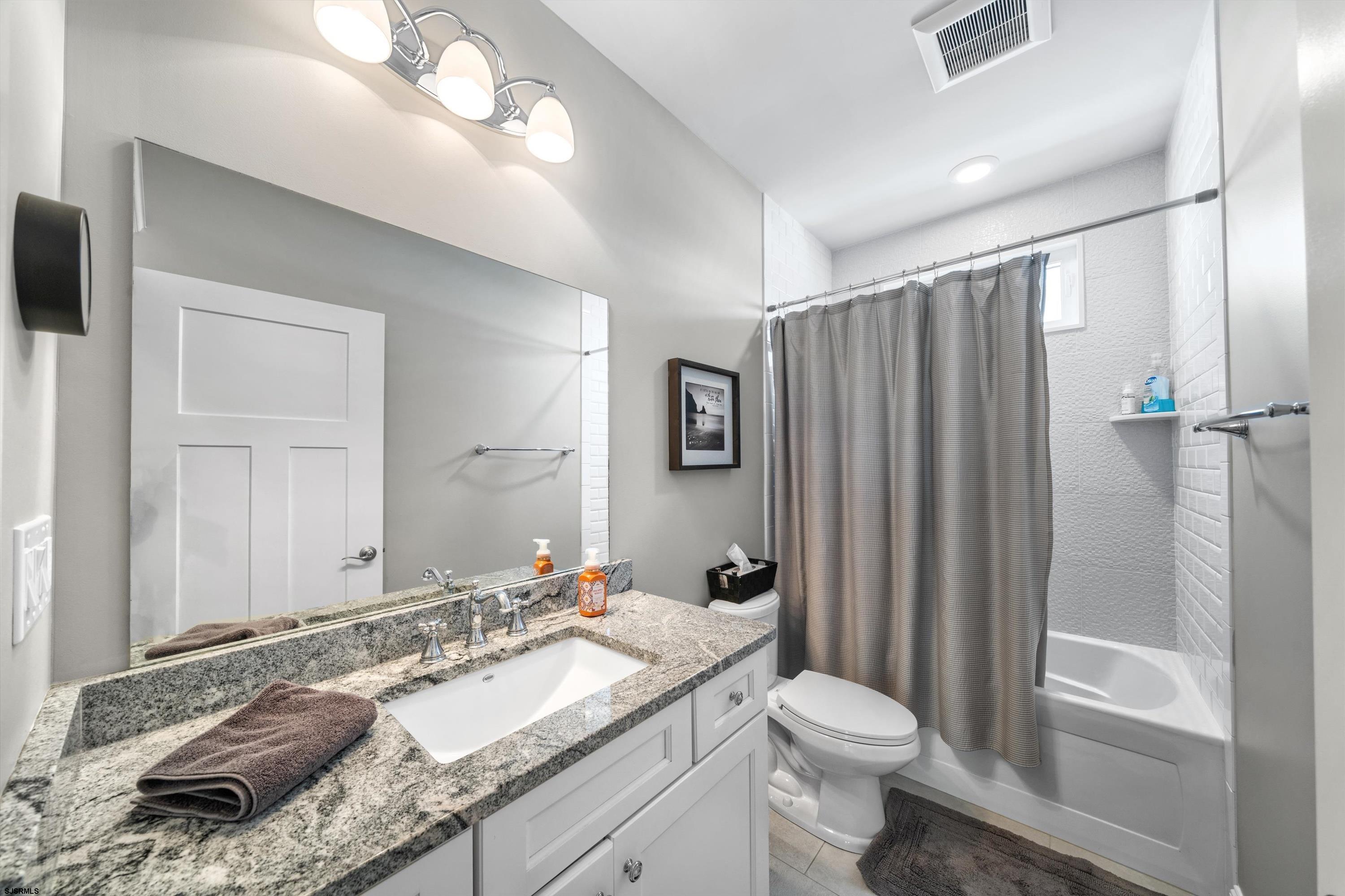 Ocean City, New Jersey 08226, United States, 4 Bedrooms Bedrooms, ,2 BathroomsBathrooms,Residential,Active,212867