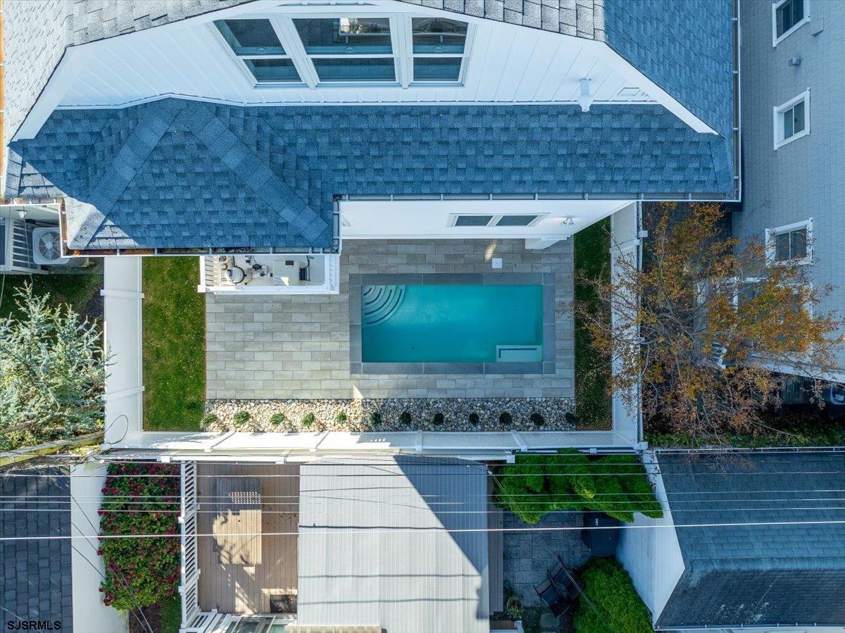 Margate, New Jersey 08402, United States, 5 Bedrooms Bedrooms, ,5 BathroomsBathrooms,Residential,Active,244943