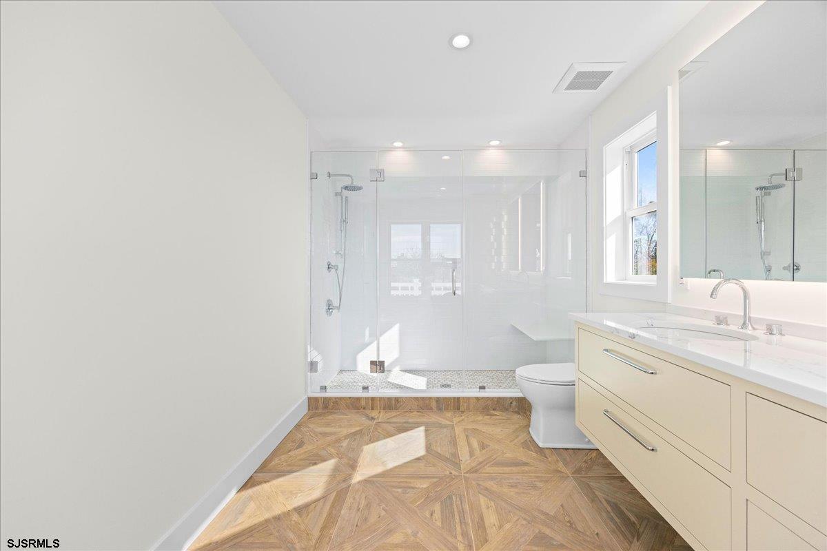 Margate, New Jersey 08402, United States, 5 Bedrooms Bedrooms, ,5 BathroomsBathrooms,Residential,Active,244943