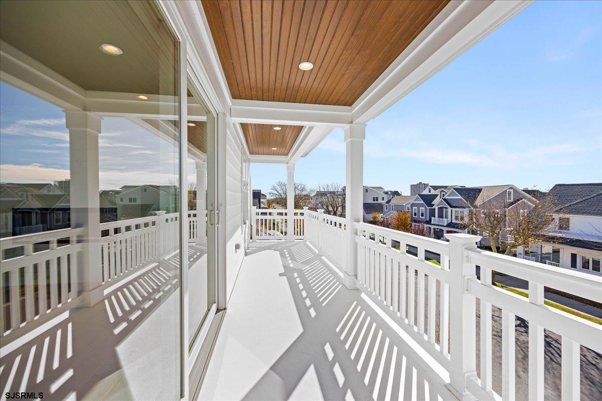 Margate, New Jersey 08402, United States, 5 Bedrooms Bedrooms, ,5 BathroomsBathrooms,Residential,Active,244943