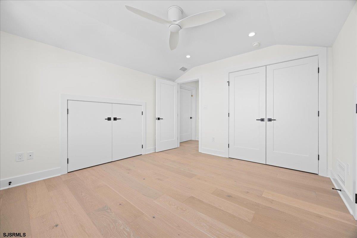 Margate, New Jersey 08402, United States, 5 Bedrooms Bedrooms, ,5 BathroomsBathrooms,Residential,Active,244943