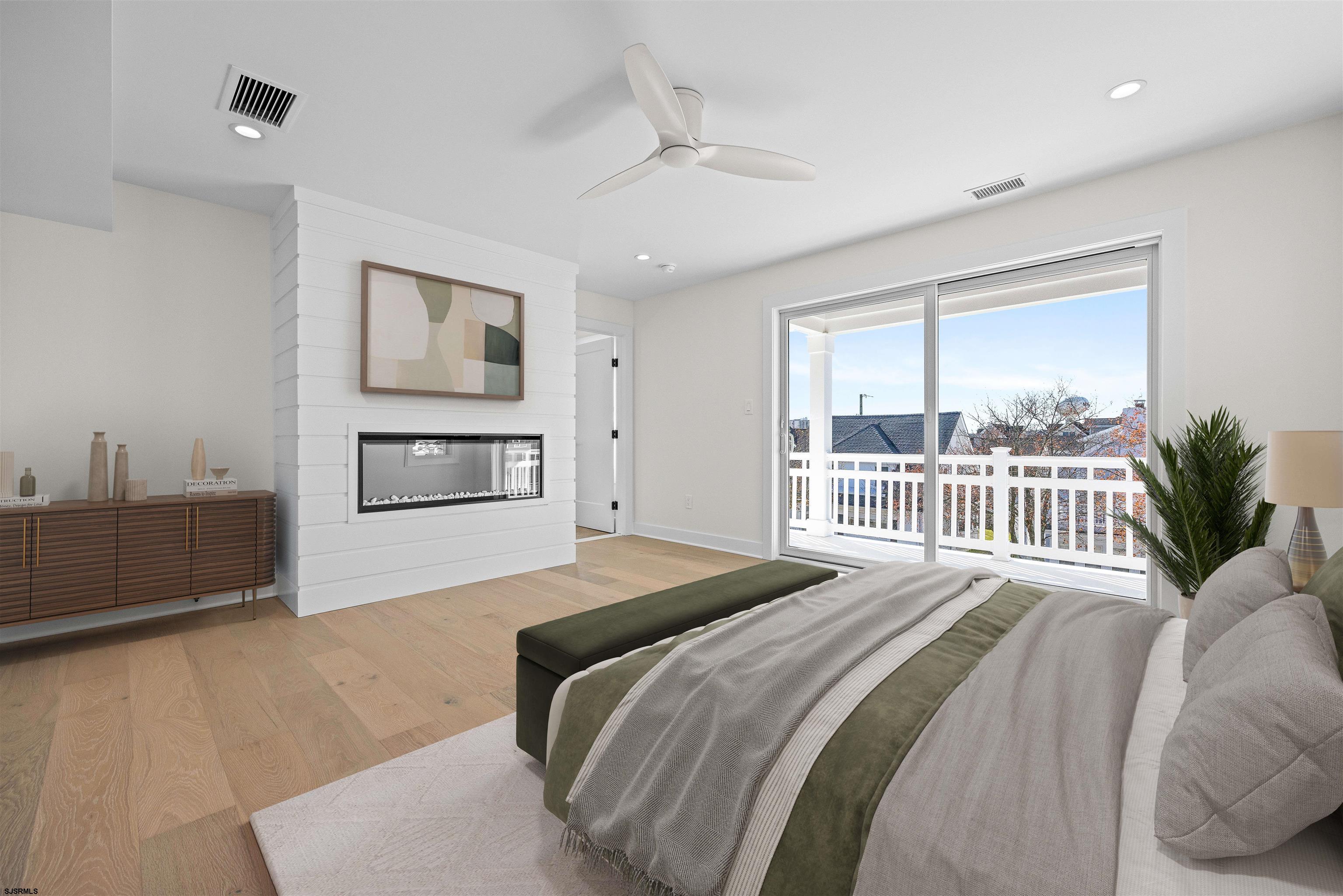 Margate, New Jersey 08402, United States, 5 Bedrooms Bedrooms, ,5 BathroomsBathrooms,Residential,Active,244943