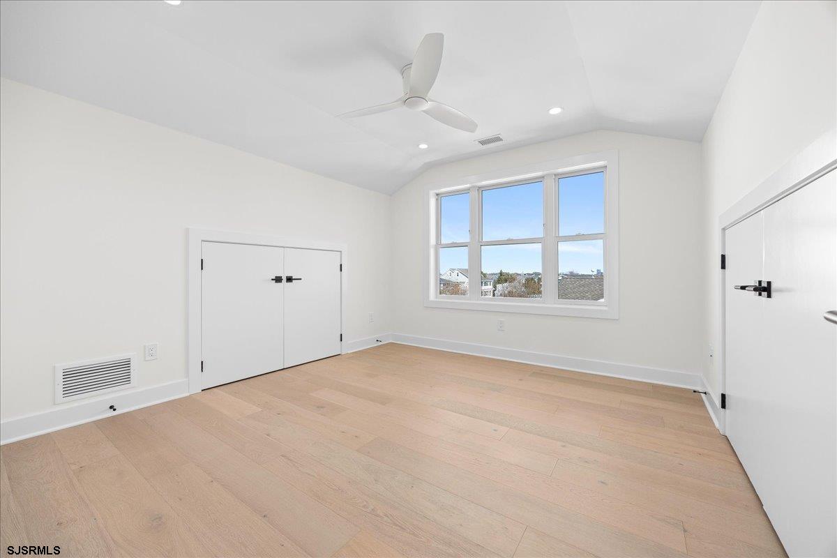 Margate, New Jersey 08402, United States, 5 Bedrooms Bedrooms, ,5 BathroomsBathrooms,Residential,Active,244943