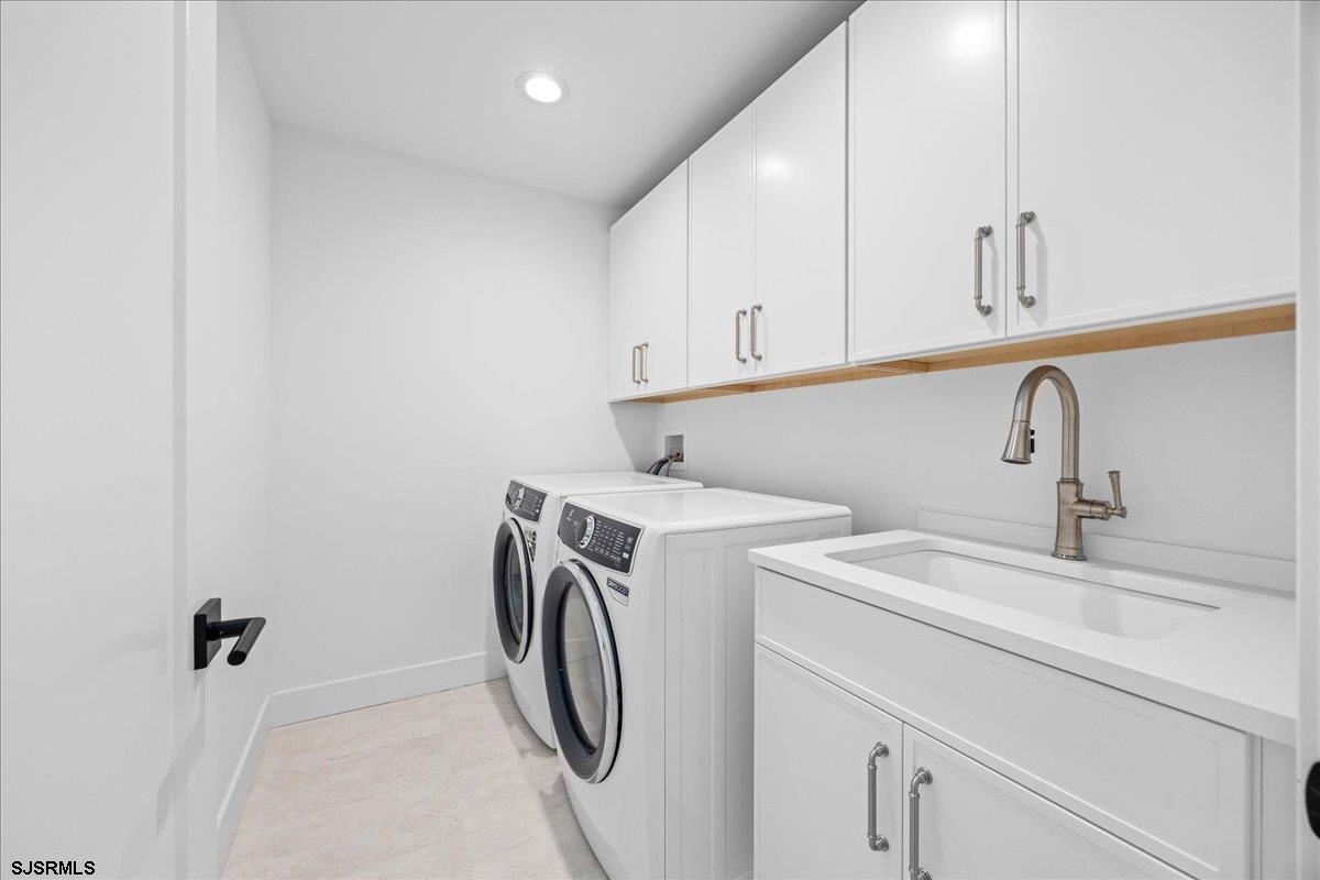 Margate, New Jersey 08402, United States, 5 Bedrooms Bedrooms, ,5 BathroomsBathrooms,Residential,Active,244943