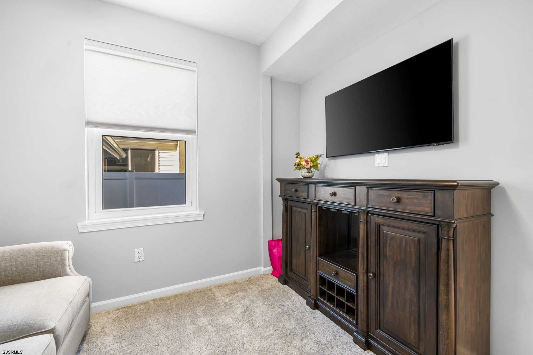 Margate, New Jersey 08402, United States, 4 Bedrooms Bedrooms, ,3 BathroomsBathrooms,Residential,Active,201811