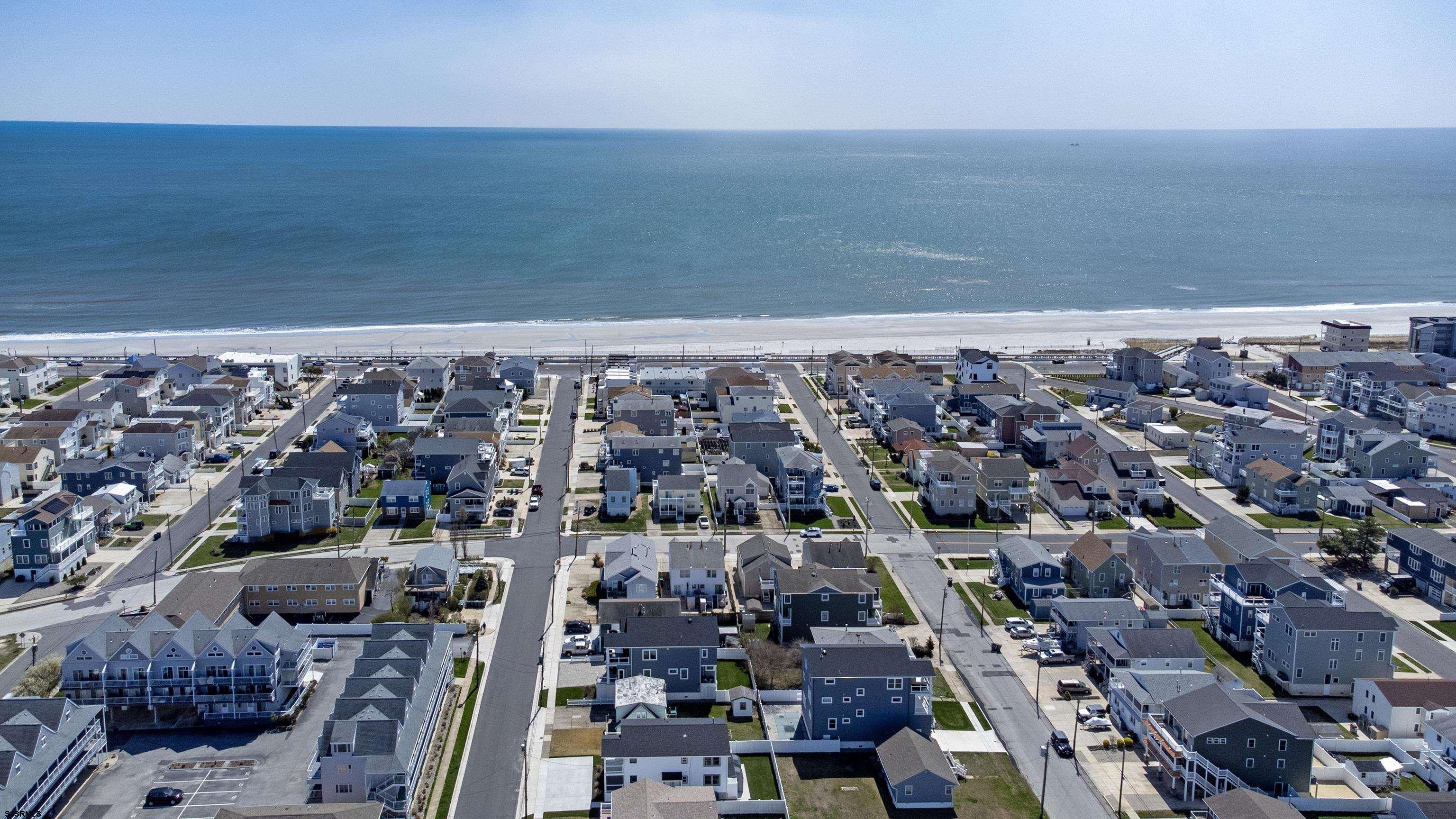 Brigantine, New Jersey 08203, United States, 2 Bedrooms Bedrooms, ,2 BathroomsBathrooms,Residential,Active,103398
