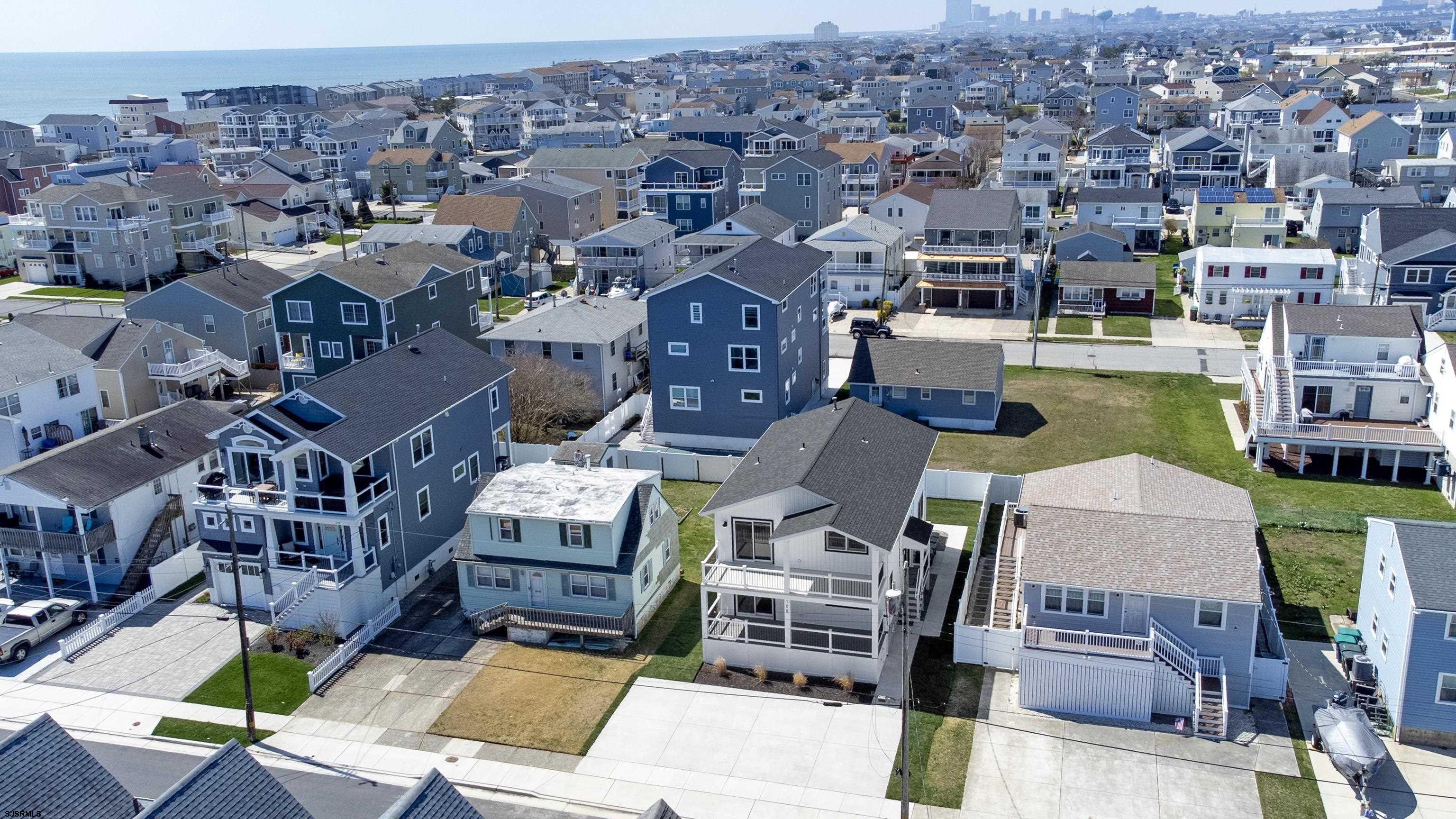 Brigantine, New Jersey 08203, United States, 2 Bedrooms Bedrooms, ,2 BathroomsBathrooms,Residential,Active,103398