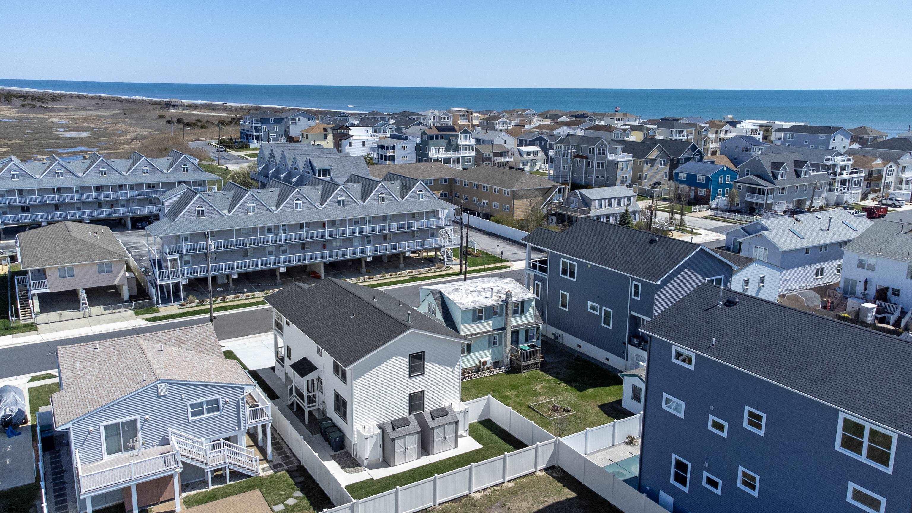 Brigantine, New Jersey 08203, United States, 2 Bedrooms Bedrooms, ,2 BathroomsBathrooms,Residential,Active,103398