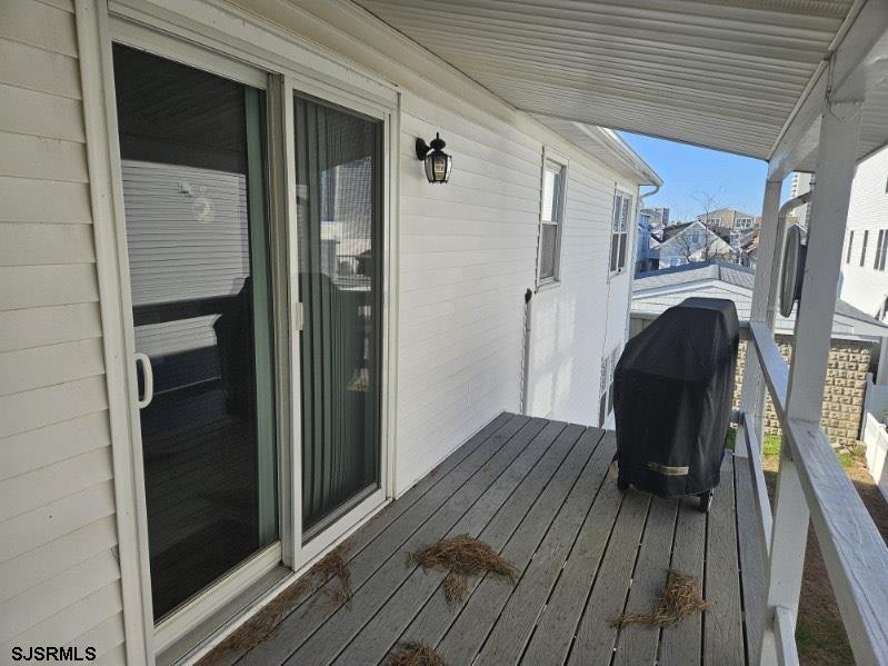 Ventnor, New Jersey 08406, United States, 1 Bedroom Bedrooms, ,1 BathroomBathrooms,Residential,Active,233202