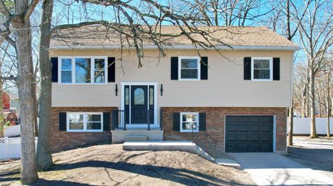 Homes For Sale - 15 Wayne Dr<br/> Somers Point, NJ 08244