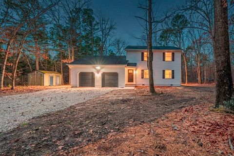 Photo of 13 Welshire Dr, Egg Harbor Township, NJ 08234 (MLS # 603498)