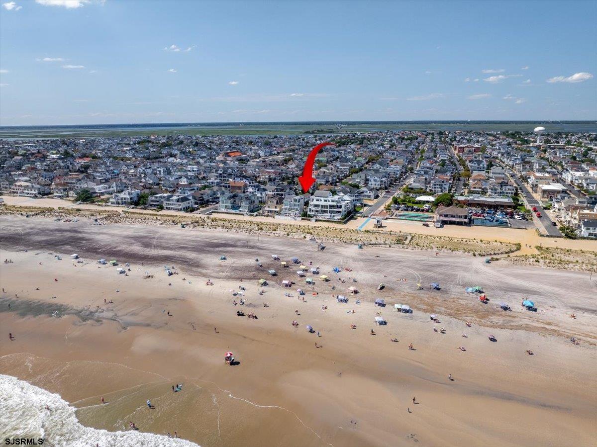 Margate, New Jersey 08402, United States, 6 Bedrooms Bedrooms, ,3 BathroomsBathrooms,Residential,Active,235575