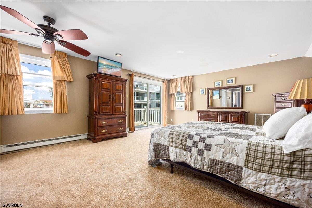 Margate, New Jersey 08402, United States, 6 Bedrooms Bedrooms, ,3 BathroomsBathrooms,Residential,Active,235575