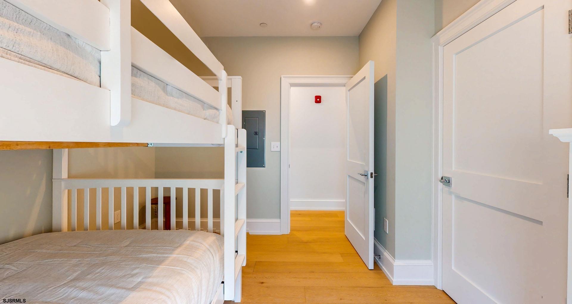 Ocean City, New Jersey 08226, United States, 3 Bedrooms Bedrooms, ,2 BathroomsBathrooms,Residential,Pending,161546